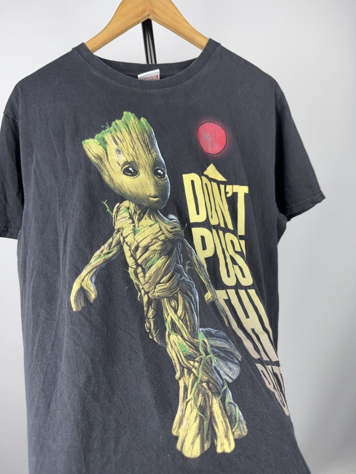 Marvel Comics 00s Marvel Groot “Don’t Push This Button” Graphic T-Shirt Size US L / EU 52-54 / 3 - 4 Thumbnail