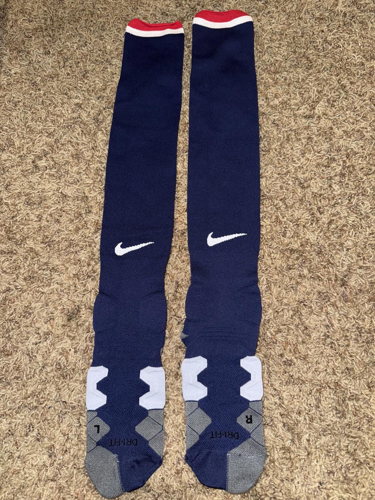 Nike Nike Men’s USA Home Stadium Socks 2013/14 Size ONE SIZE - 1 Thumbnail