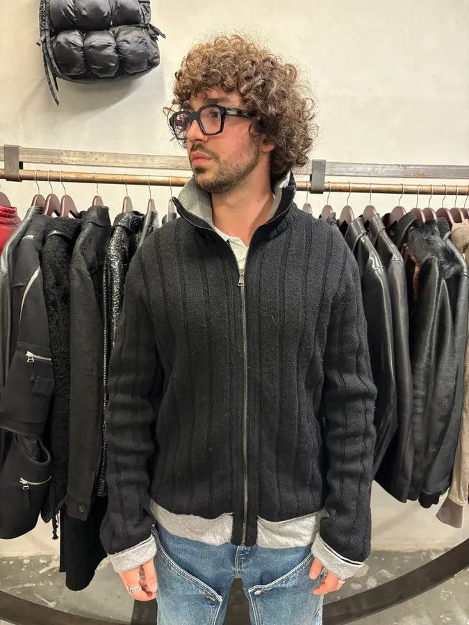 Dolce & Gabbana 2000s Dolce & Gabbana Black Wool Zip Sweater Size US M / EU 48-50 / 2 - 2 Thumbnail