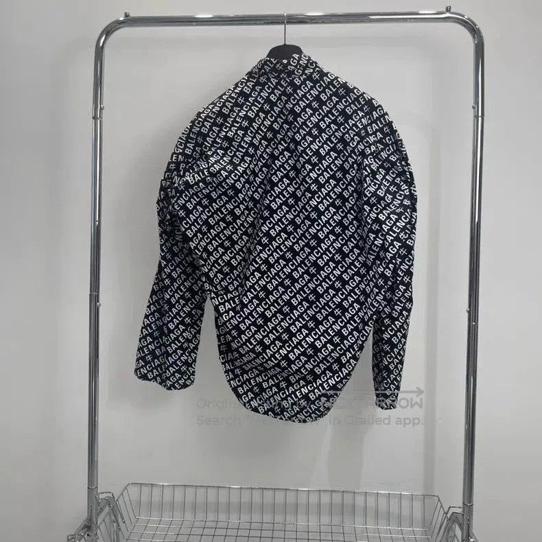 Balenciaga Balenciaga Ox Year Limited Charge Shirt. Size US S / EU 44-46 / 1 - 2 Thumbnail