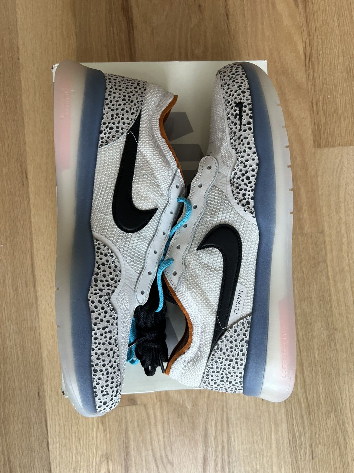 Nike PS8 SB 'Electric Pack' DS Brand New Size M12 Size US 12 / EU 45 - 5 Thumbnail