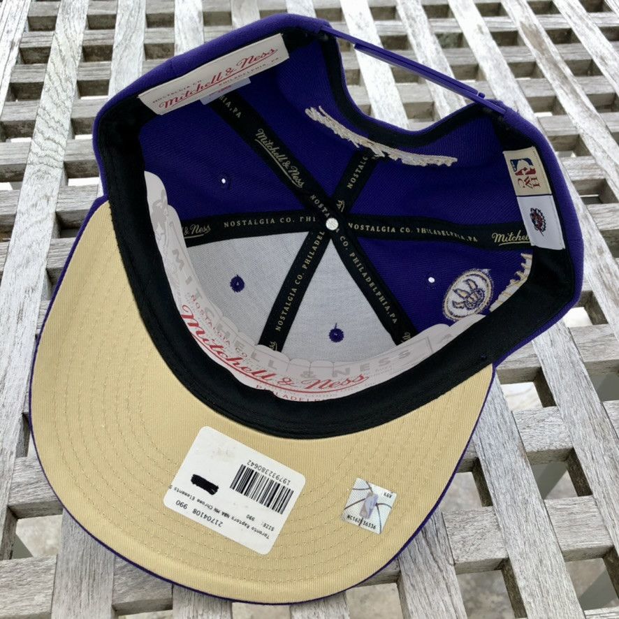 Mitchell & Ness Toronto Raptors 15 Patch Gold UV NBA HWC Snapback Hat Size ONE SIZE - 6 Thumbnail
