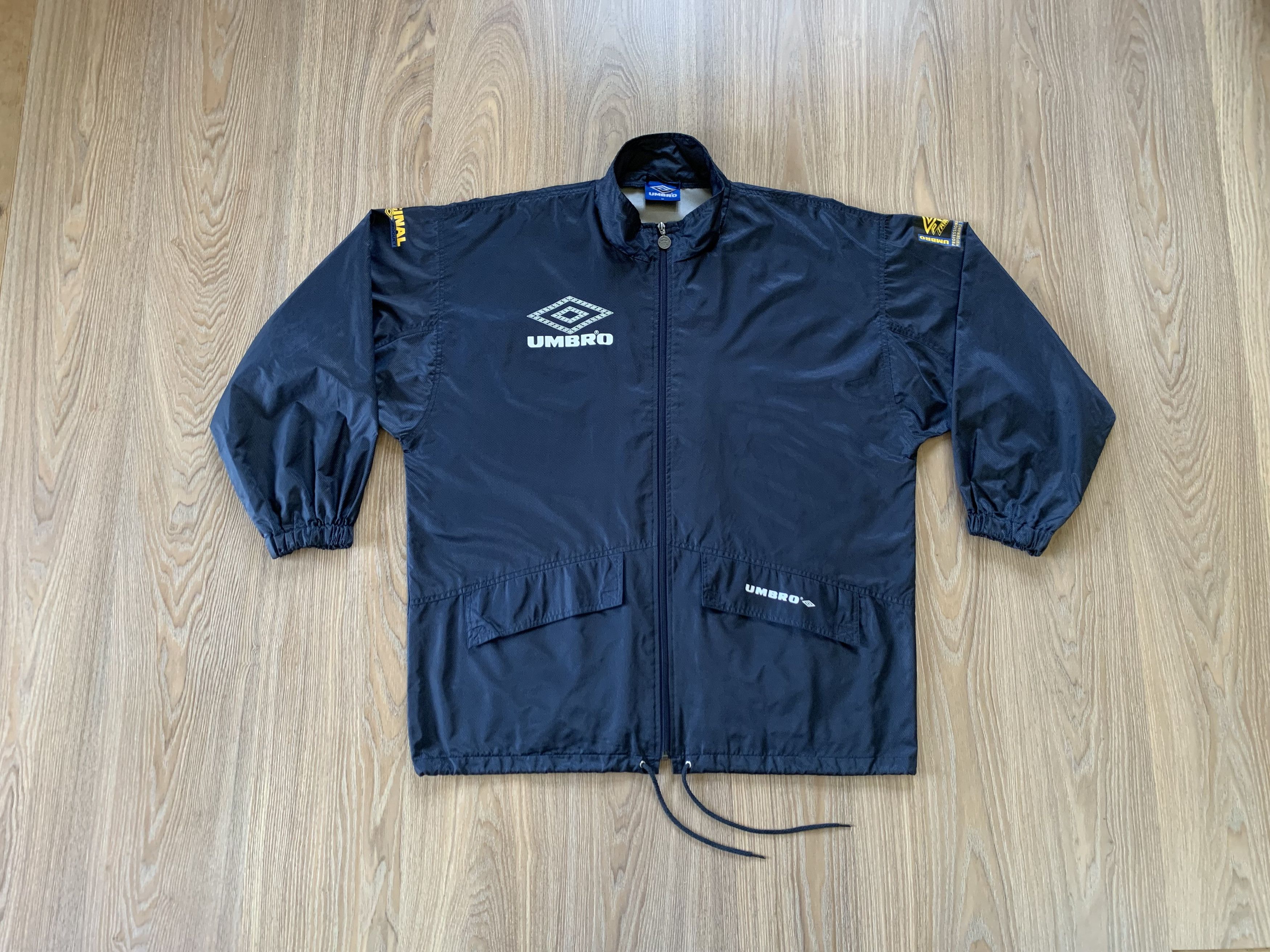 Vintage 90s Umbro Pro Training Light Jacket big logo