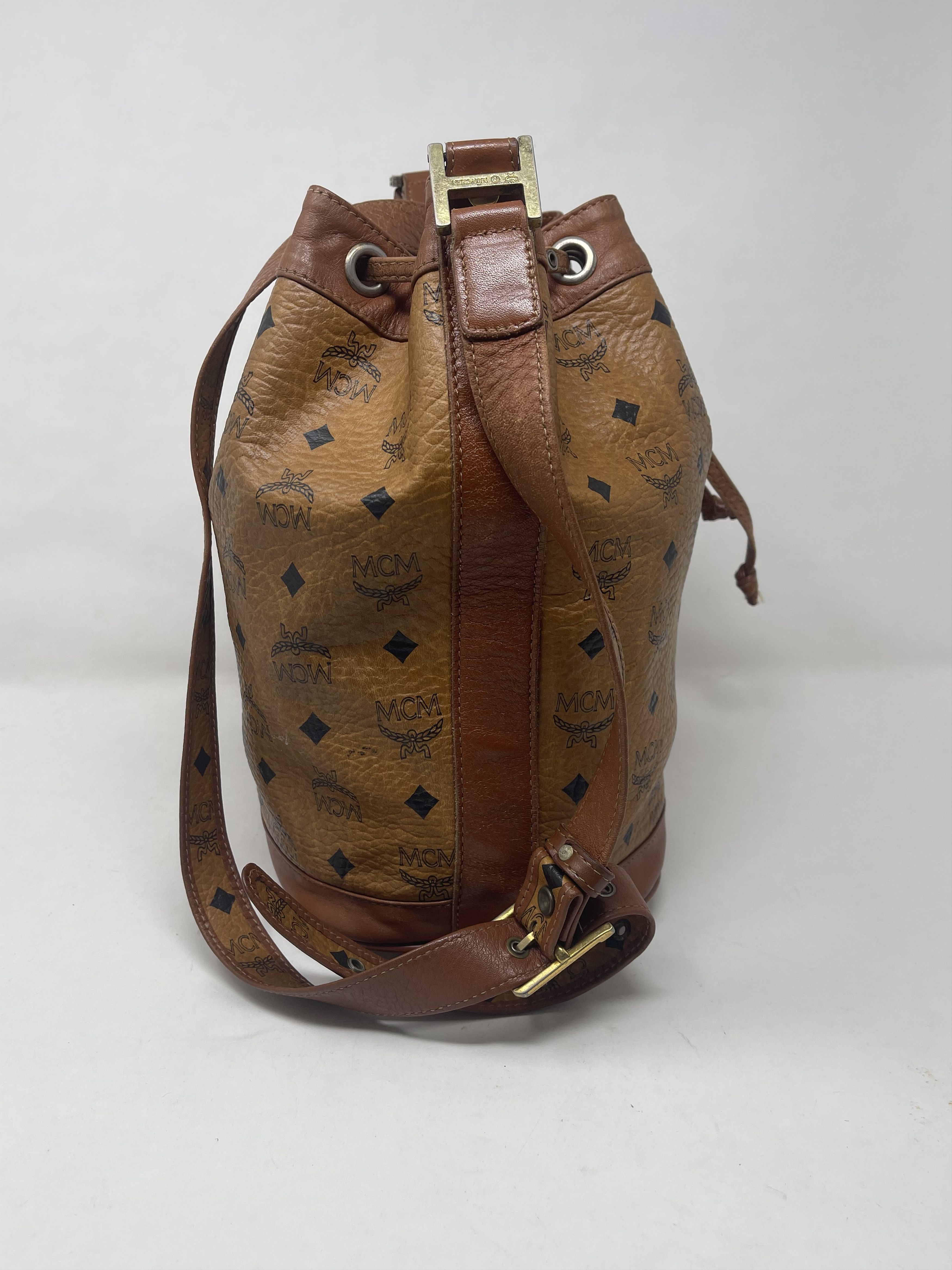 MCM Vintage MCM Cross Body Bucket Design Size ONE SIZE - 3 Thumbnail