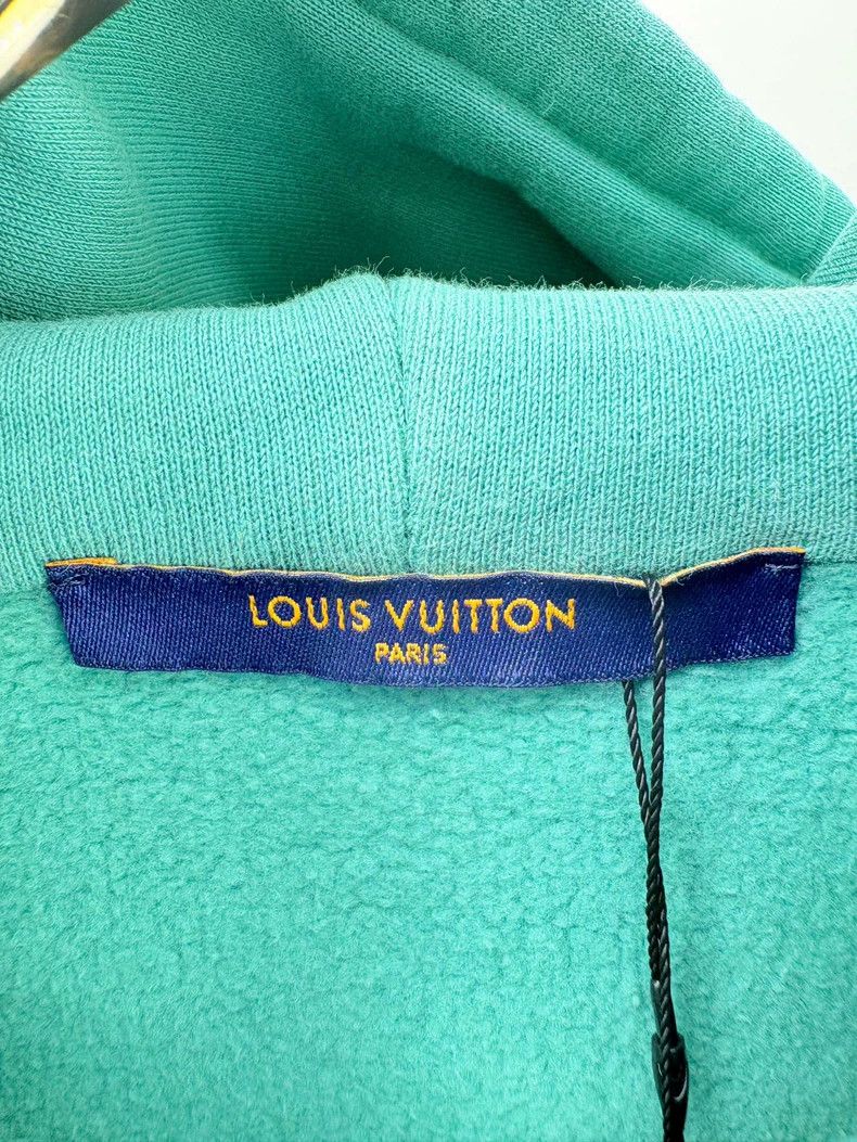 Louis Vuitton Louis Vuitton Lake Green Pin Embroidered LOGO Hoodie Size US S / EU 44-46 / 1 - 4 Thumbnail