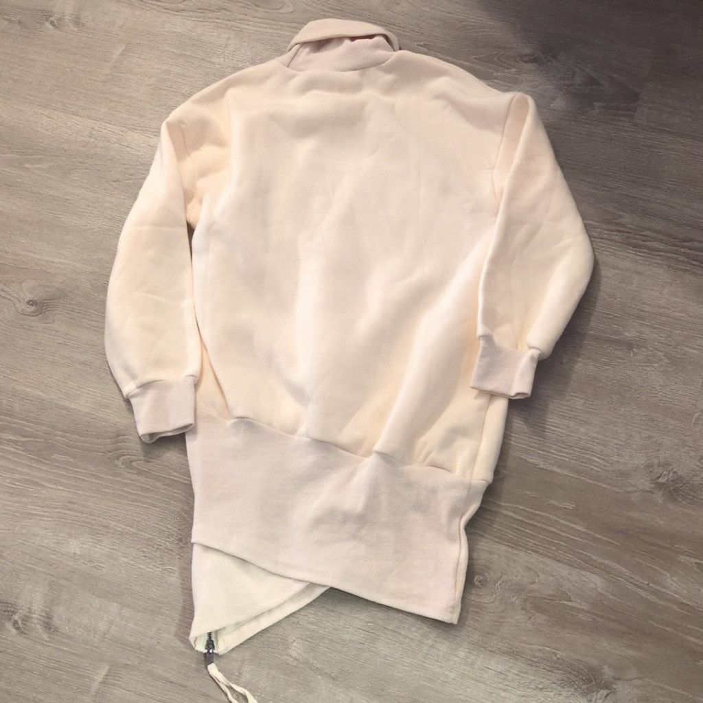 Other Btfbm cream asymmetrical turtleneck sweater size small Size S / US 4 / IT 40 - 5 Thumbnail