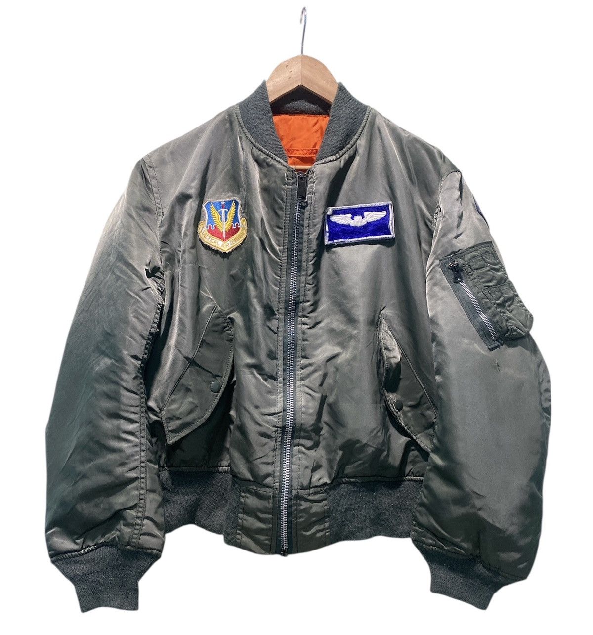 Alpha Industries Vintage 80s Alpha industries Ma-1 Bomber Jacket Olive Green Size US M / EU 48-50 / 2 - 1 Thumbnail