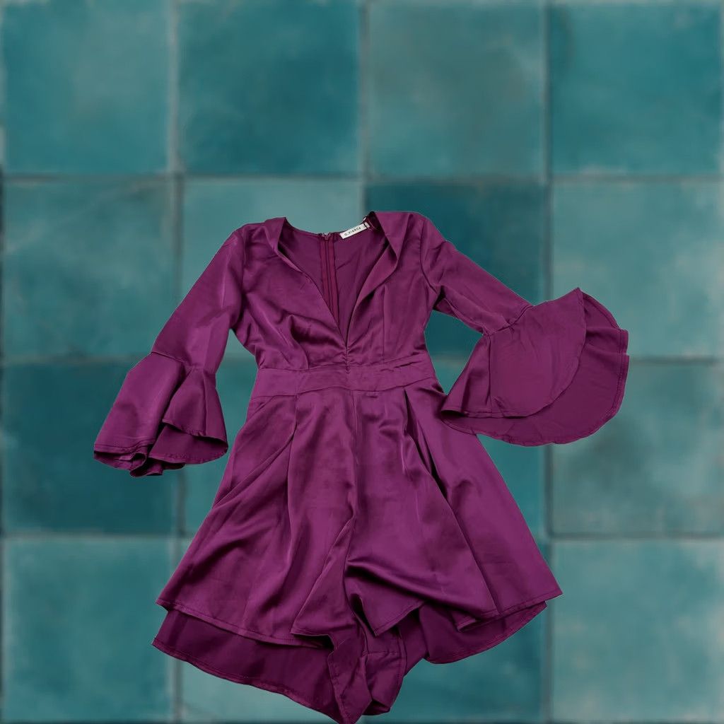 Vintage O.VIANCA Romper Womens Medium Purple Satin Long Sleeve Ruffle Belted V Neck Size M / US 6-8 / IT 42-44 - 1 Thumbnail