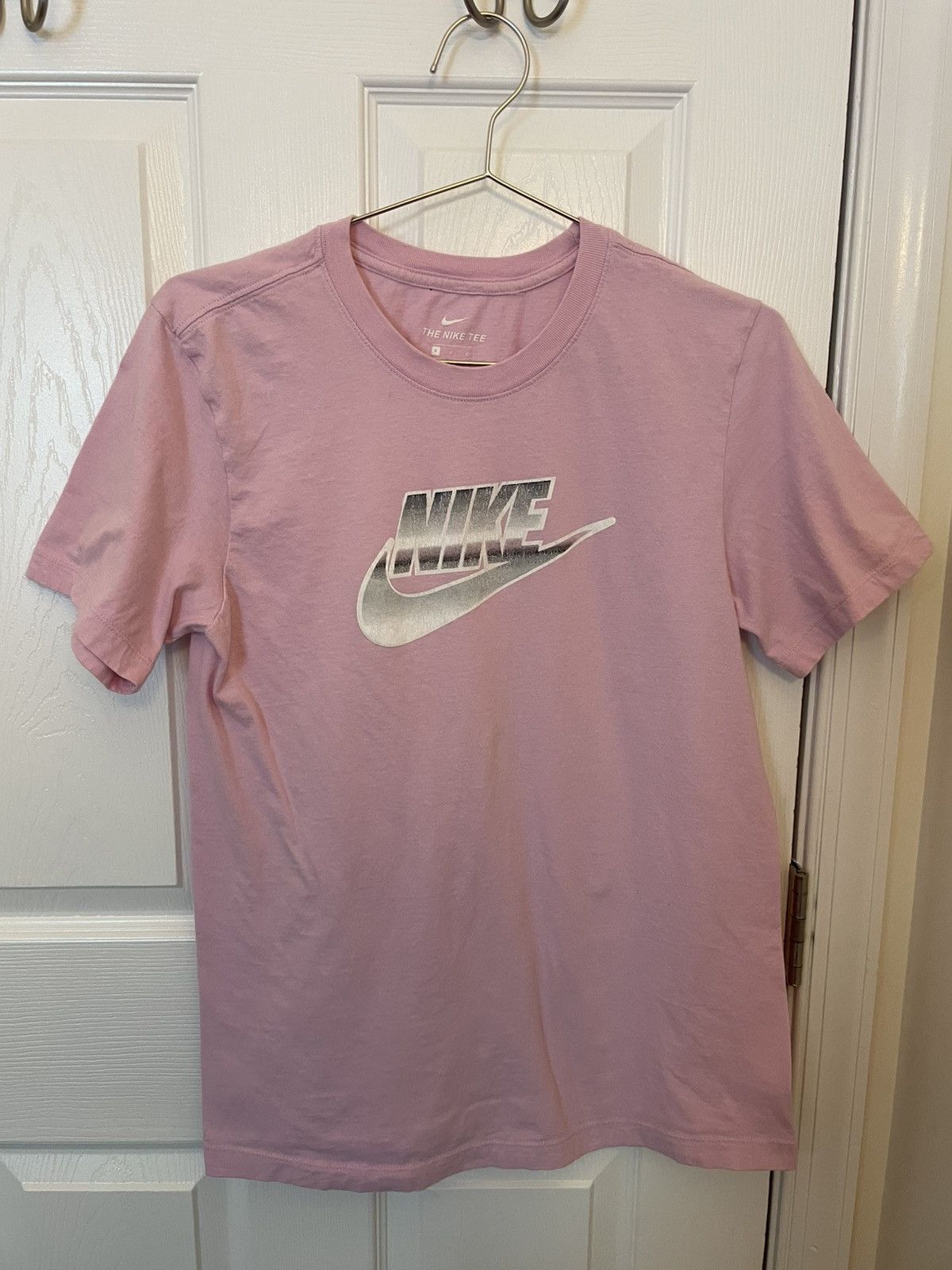 Nike Nike Pink Shirt Size US S / EU 44-46 / 1 - 1 Thumbnail