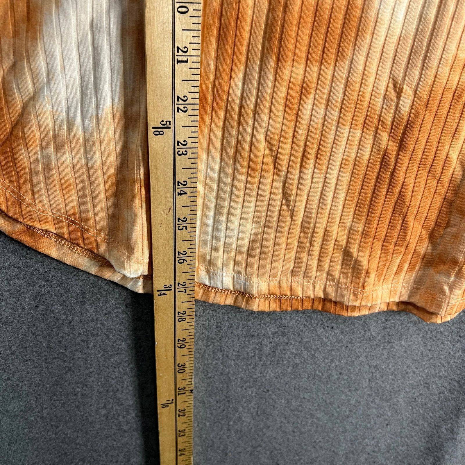 Other Cuddl Duds Wide Rib V-Neck Tee w/ Side Slits Ochre Size M / US 6-8 / IT 42-44 - 4 Thumbnail