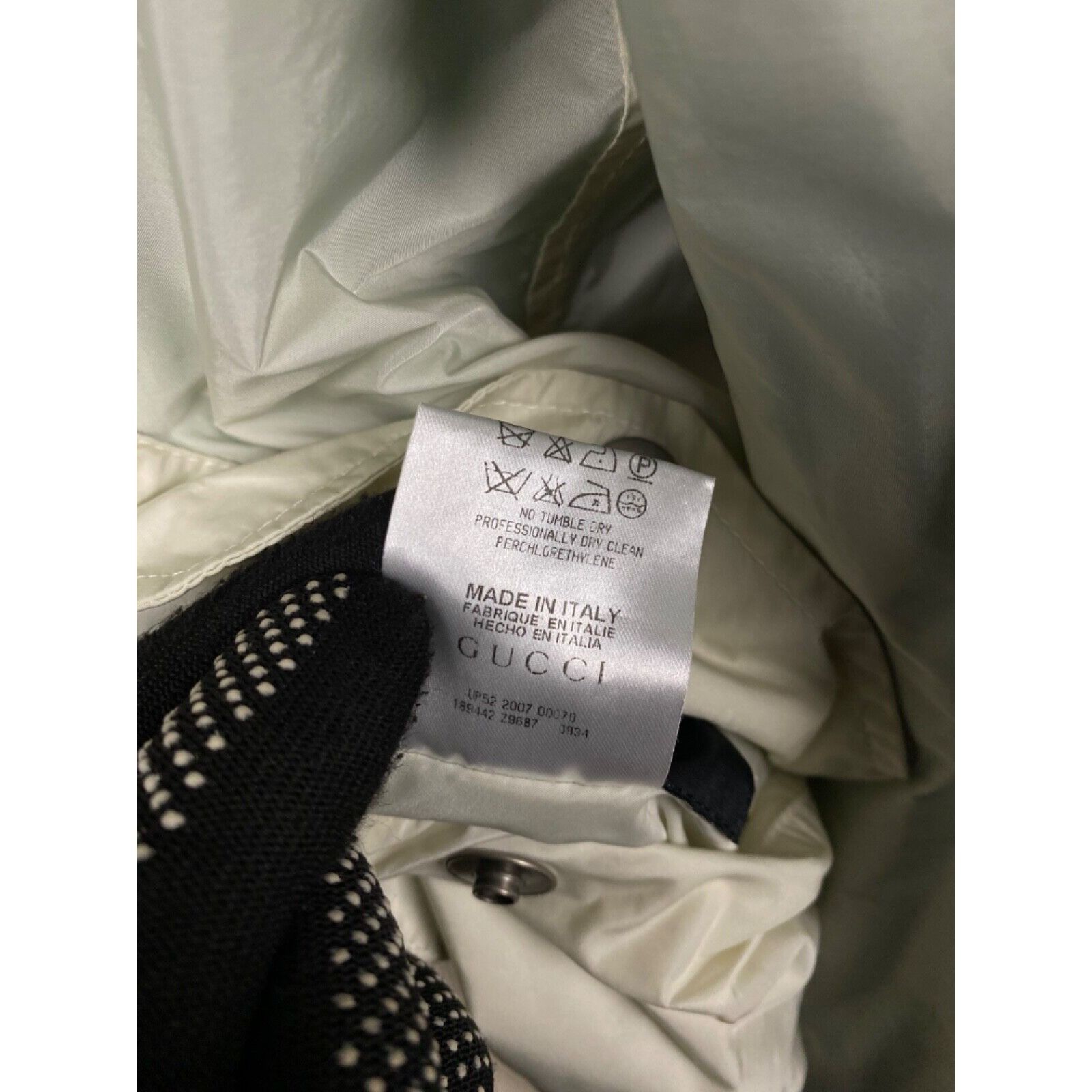 Gucci Gucci Men's Green Beige Reversible Nylon Bomber Jacket Size Size US L / EU 52-54 / 3 - 20 Thumbnail