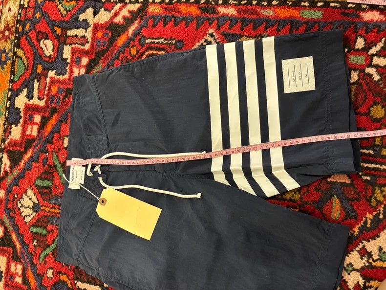 Other Thom Browne Classic four-barrel shorts Size US 39 - 3 Thumbnail