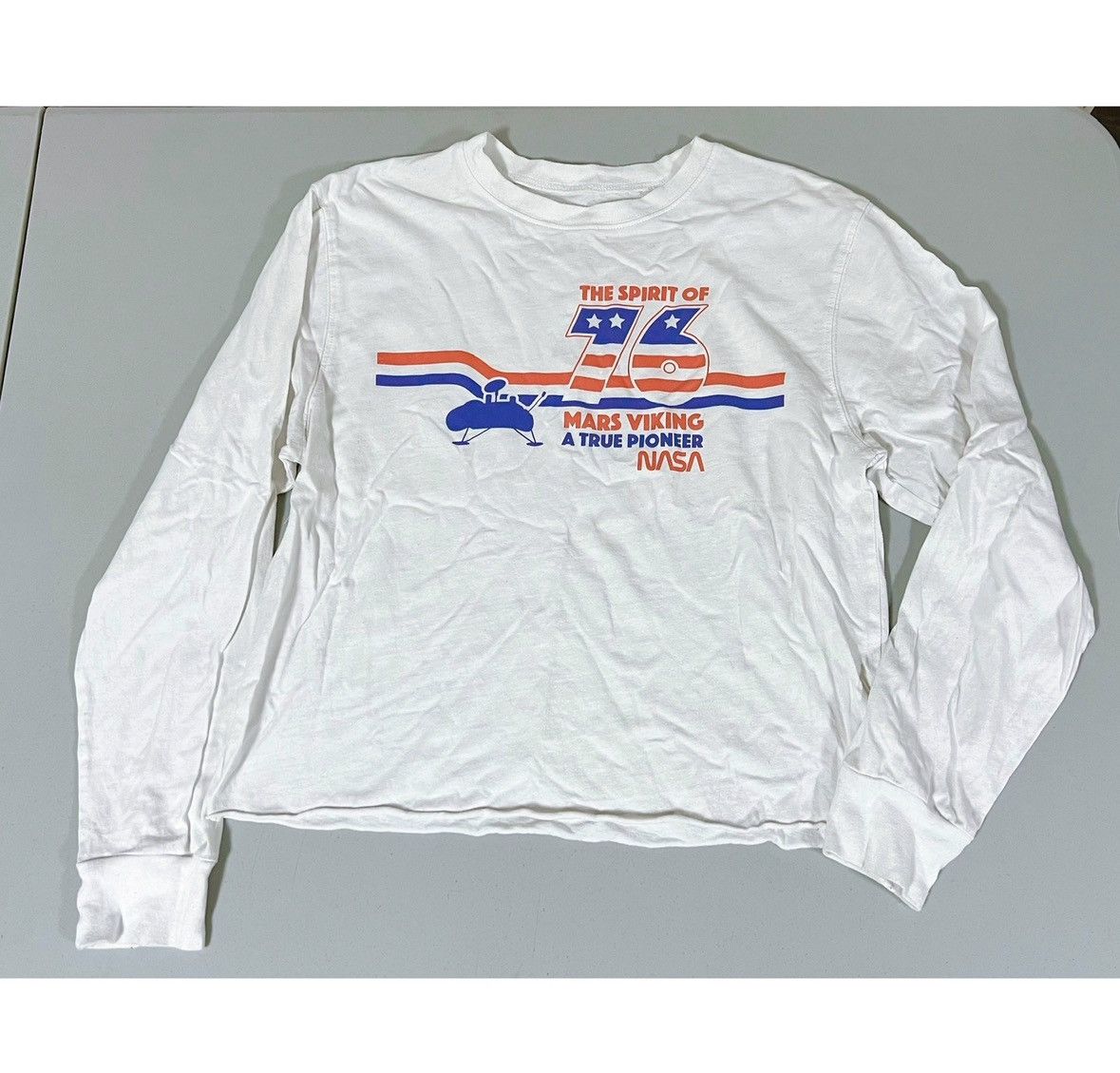 NASA White NASA Graphic Long Sleeve Tee T-Shirt Top Size L 🚀❤️ Size US L / EU 52-54 / 3 - 1 Thumbnail