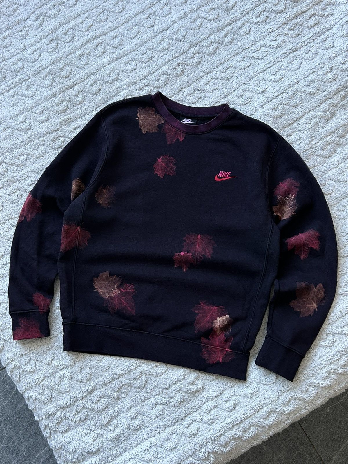 Nike Vintage sweatshirt Nike swoosh custom leaves small Size US S / EU 44-46 / 1 - 1 Thumbnail