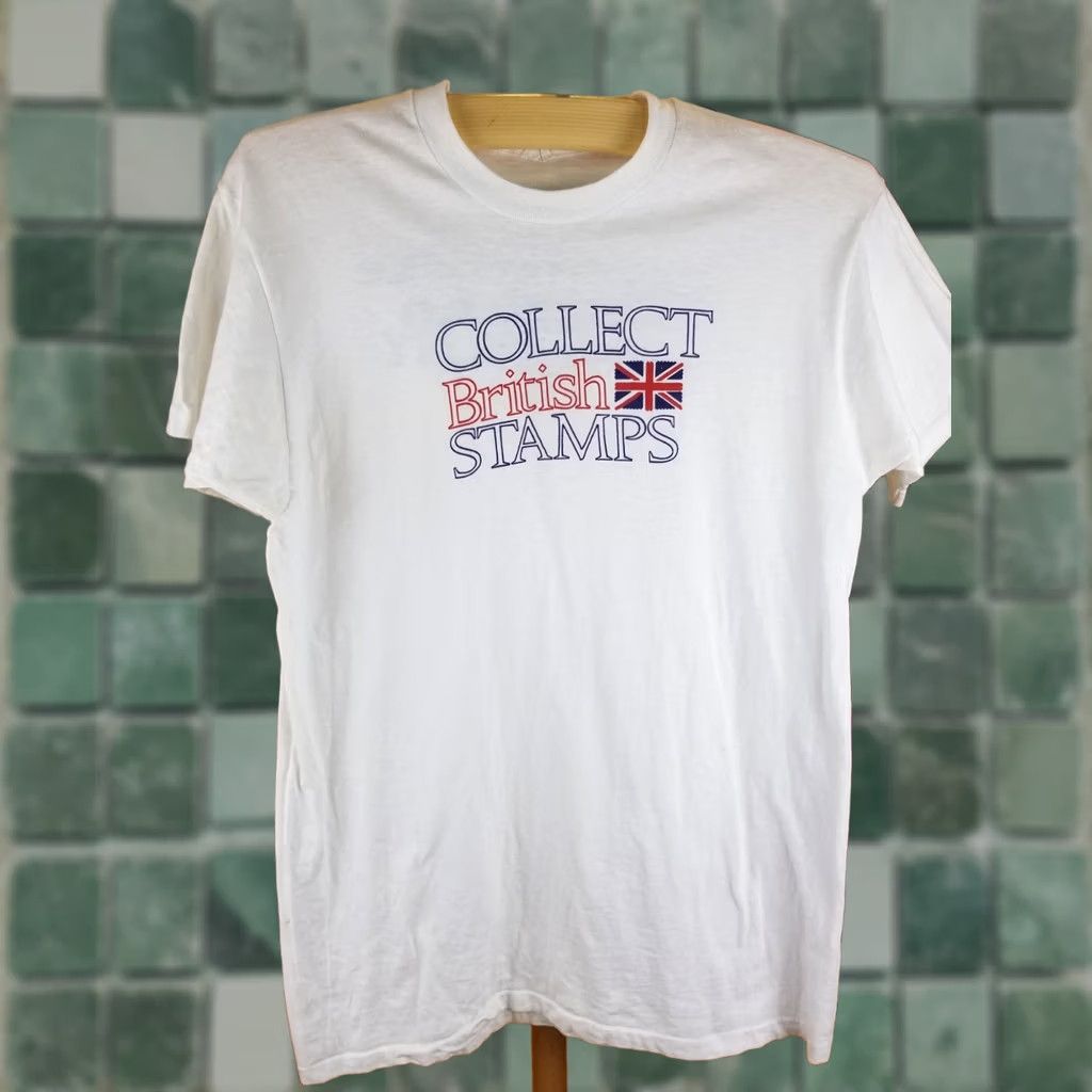 Vintage VINTAGE White Cotton T-Shirt SZ XL COLLECT BRITISH STAMPS SINGLE STITCH Size US XL / EU 56 / 4 - 1 Thumbnail