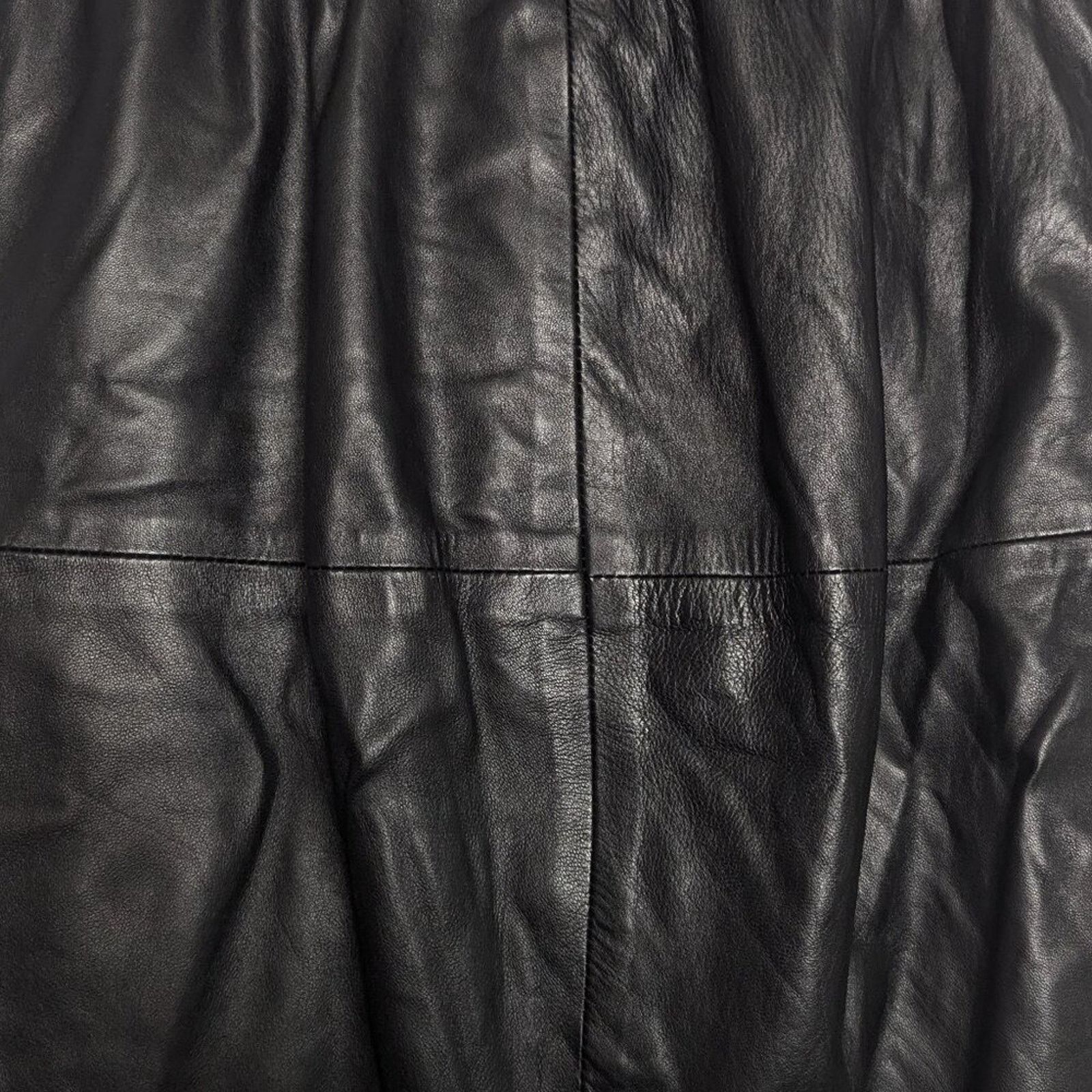 Vintage Siena Vintage Black Leather Pencil Mini Skirt Elastic Waist Size 27" / US 4 / IT 40 - 7 Thumbnail