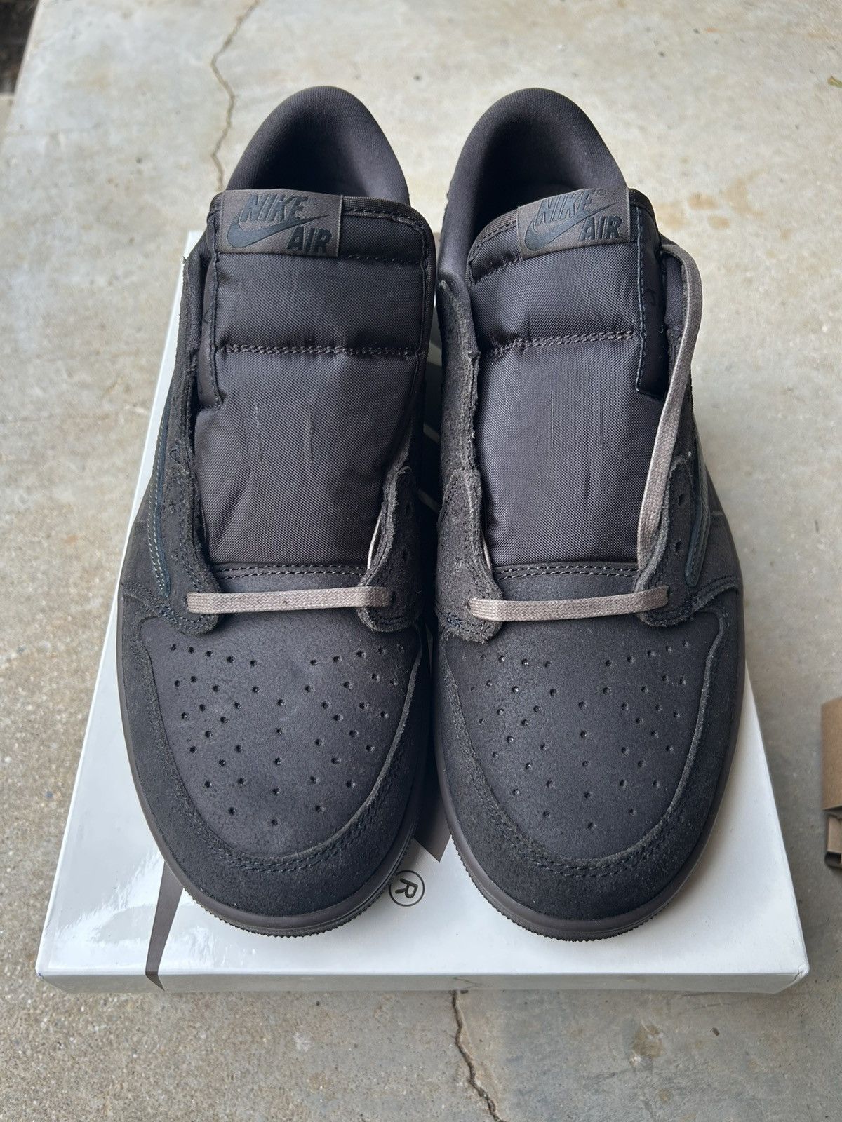 Jordan Brand × Travis Scott Travis Scott x air Jordan 1 low “velvet brown” Size US 11.5 / EU 44-45 - 4 Thumbnail
