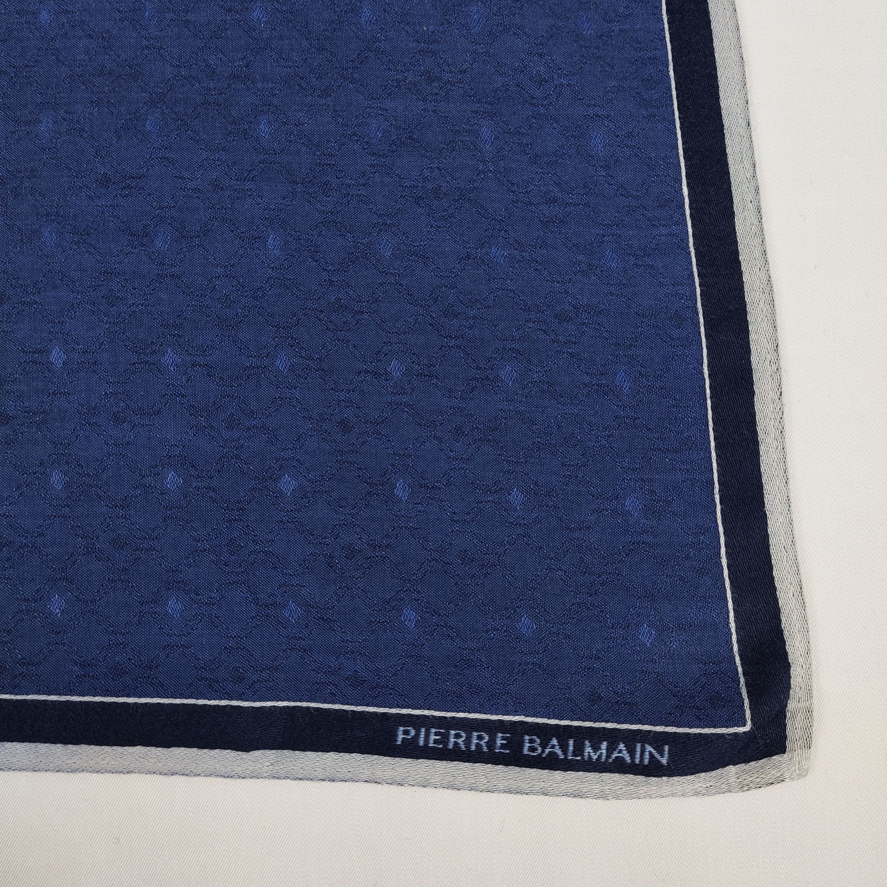 Pierre Balmain × Vintage Pierre Balmain Handkerchief / Neckerchief / Bandana FZ643 Size ONE SIZE - 5 Thumbnail