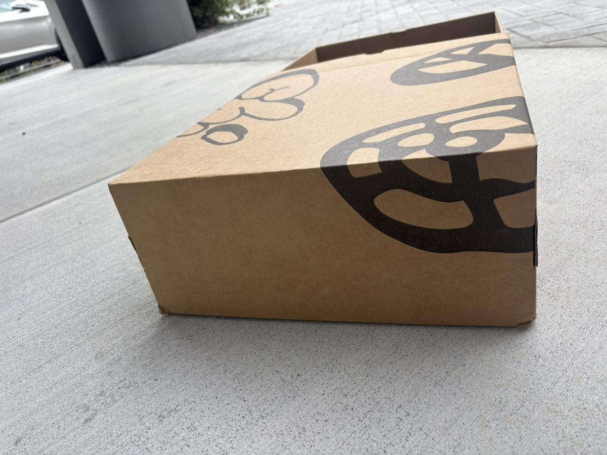 HMDD “Chanel” hmdd ugg boots with box barley worn Size US 9 / EU 42 - 8 Thumbnail