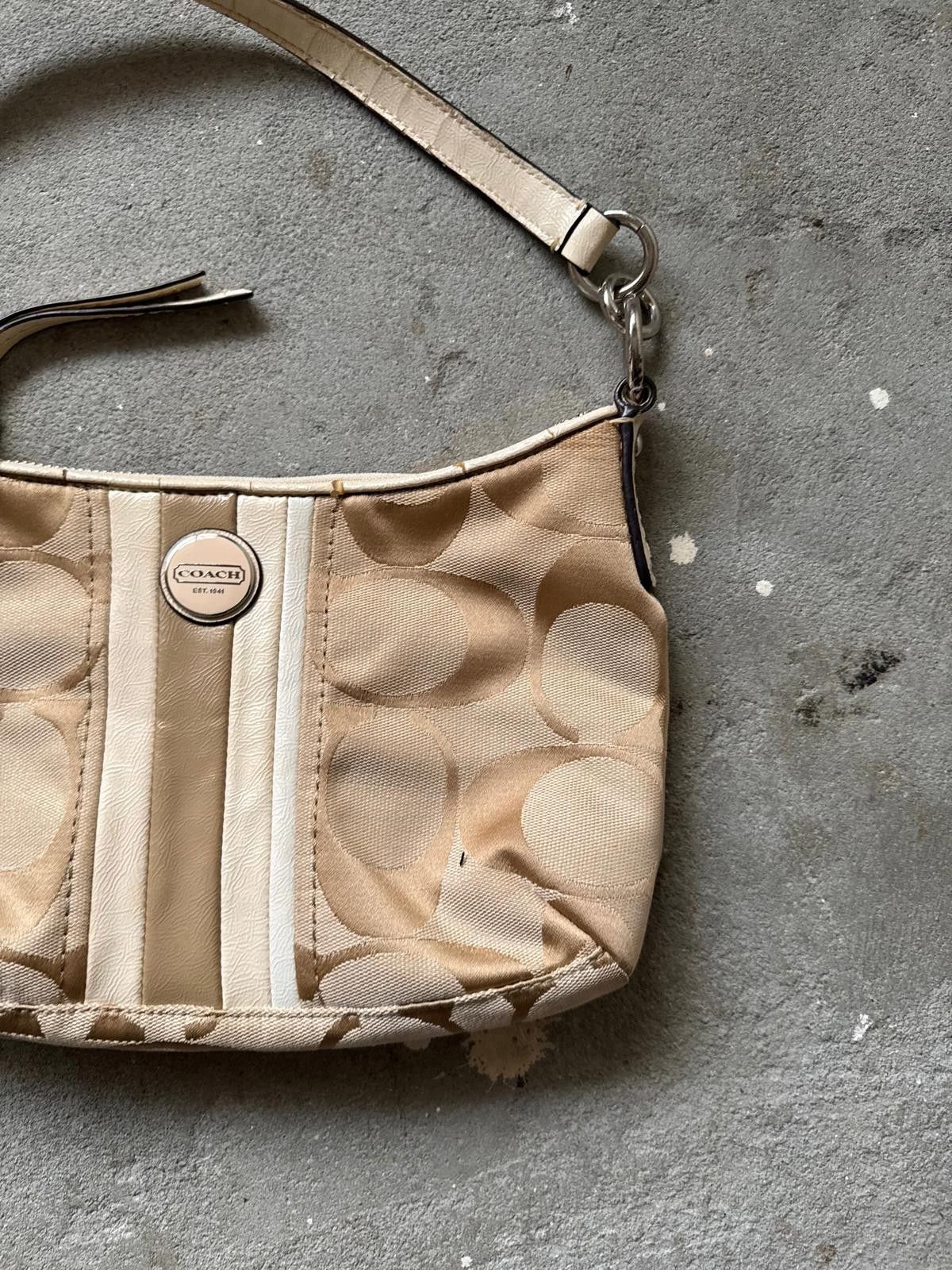 Coach Coach Signature Stripe Shoulder Bag Beige/Cream Size ONE SIZE - 3 Thumbnail