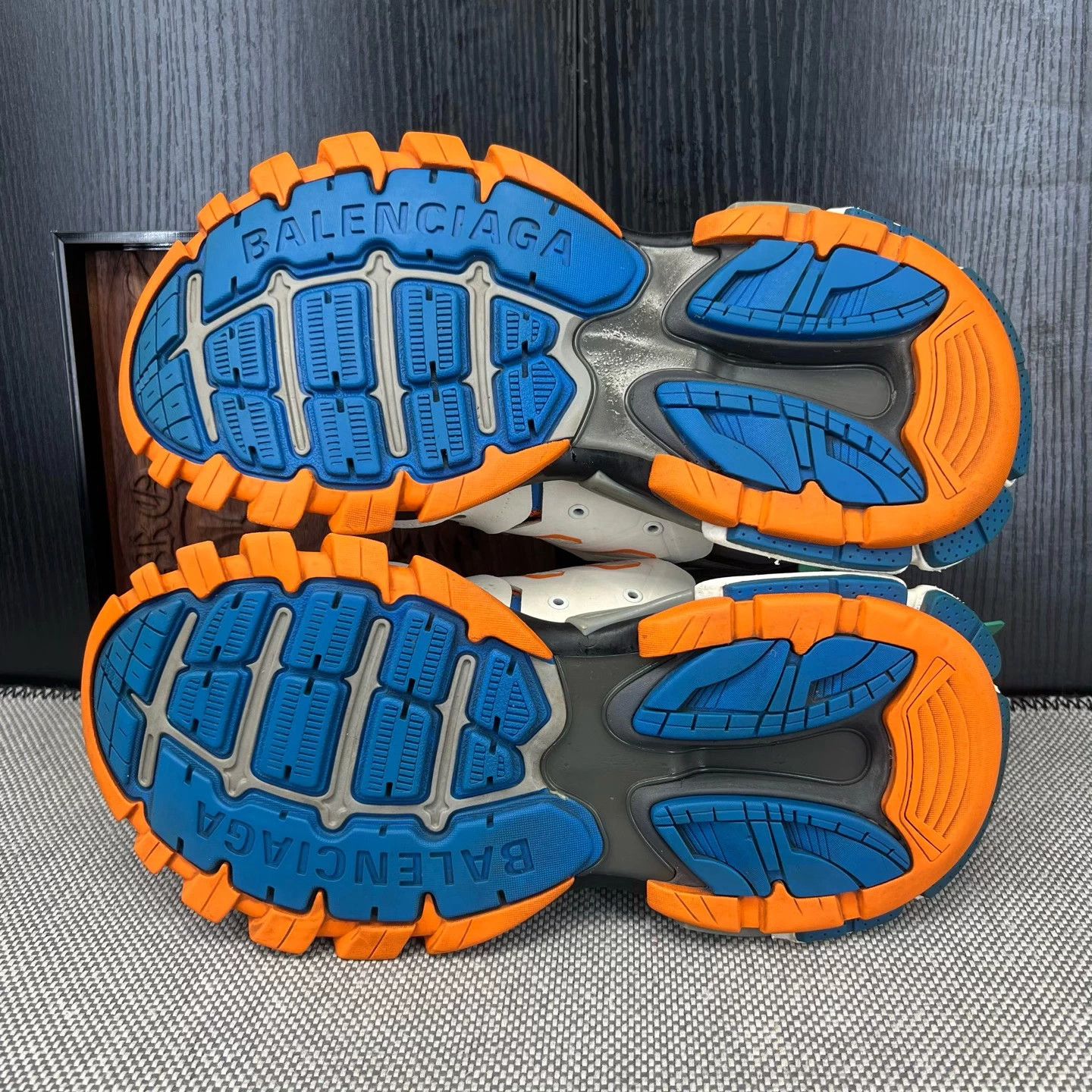 Balenciaga Balenciaga Track White Orange Blue 41 New Box Size US 8 / EU 41 - 5 Thumbnail