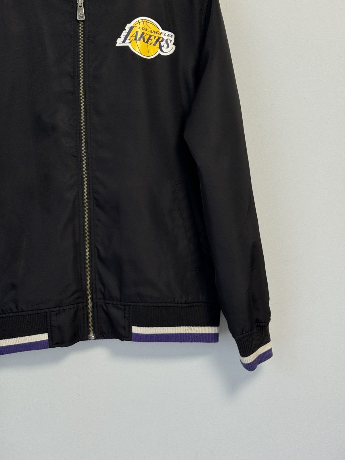 NBA NBA Los Angeles Lakers Bomber Jacket Black Purple Varsity Size US L / EU 52-54 / 3 - 3 Thumbnail