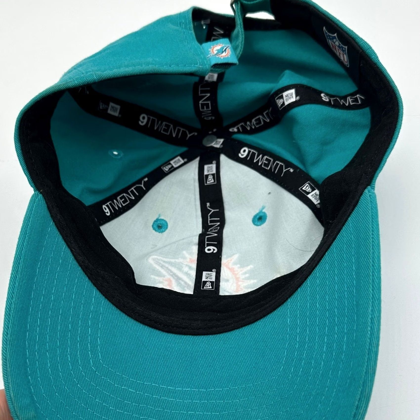 Nike VINTAGE? No – Miami Dolphins Hats Football Cap Nike Mens OSFA Aqua Blue Strap Back Athletic New Era Size ONE SIZE - 4 Thumbnail