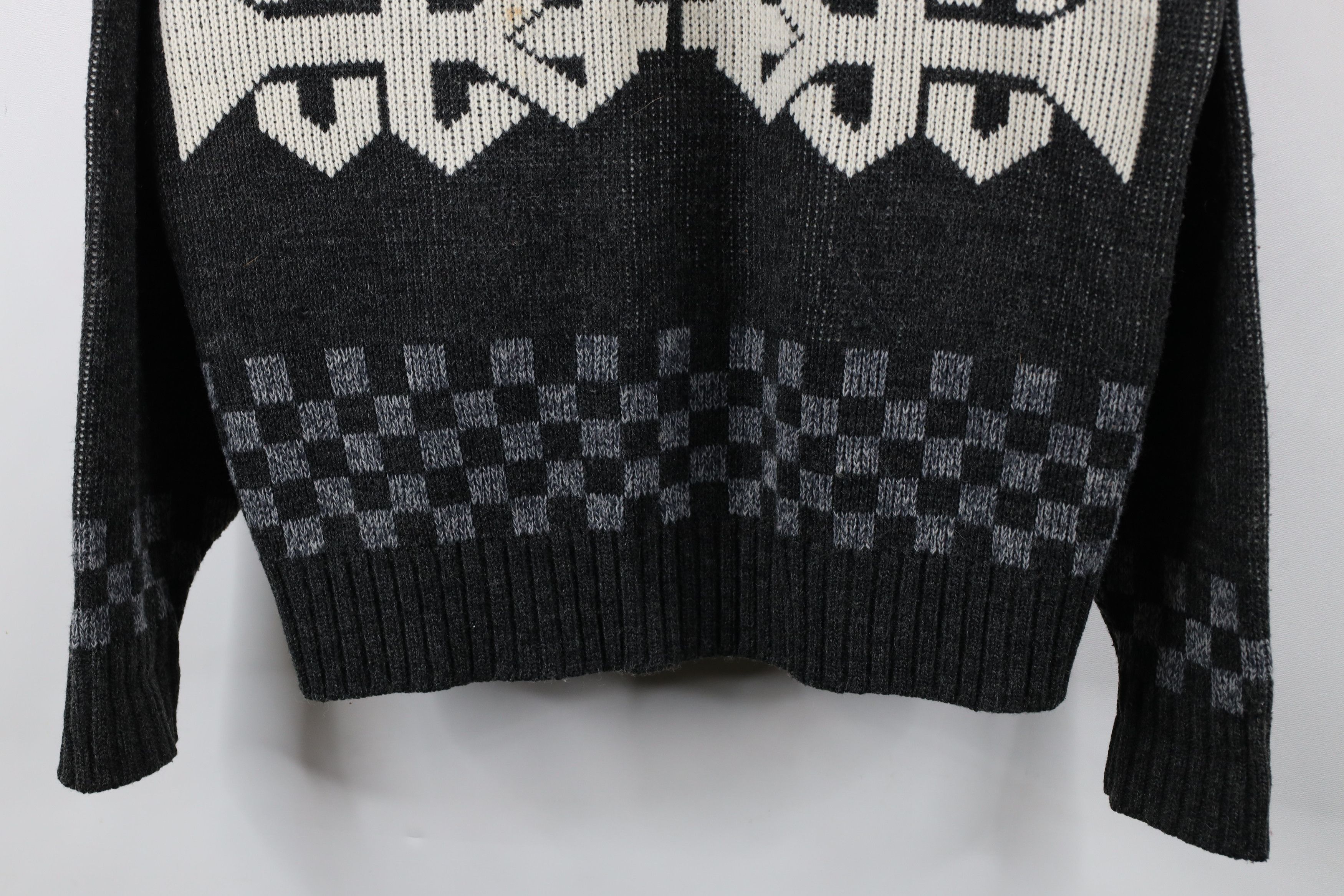 Vintage Vintage 90s Coogi Style Bassmaster Geometric Dad Sweater Size US XXL / EU 58 / 5 - 3 Thumbnail