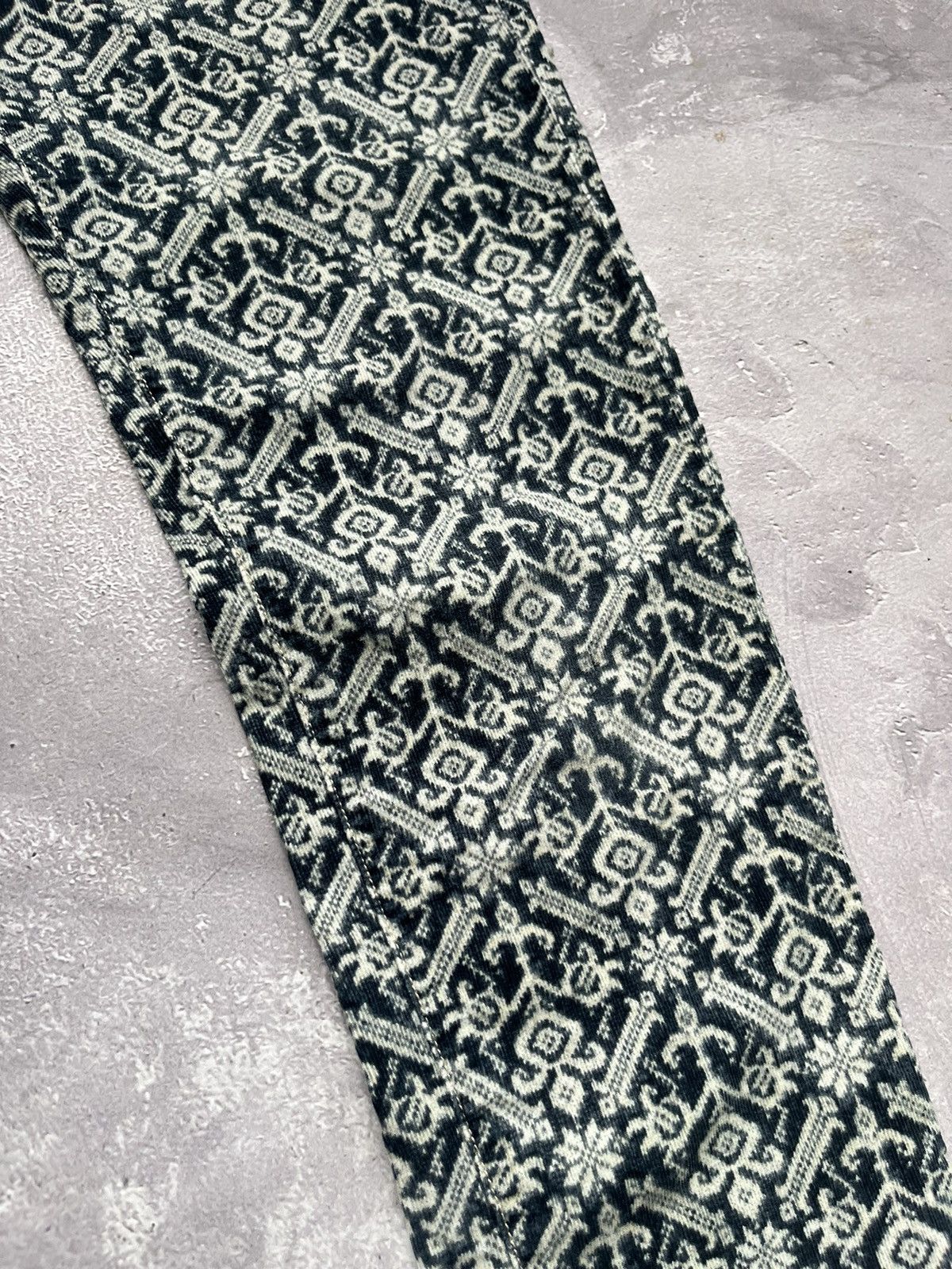 Ralph Lauren Denim & Supply Ralph Lauren Aztec Graphics Corduroy Pants Size 28" / US 6 / IT 42 - 6 Thumbnail