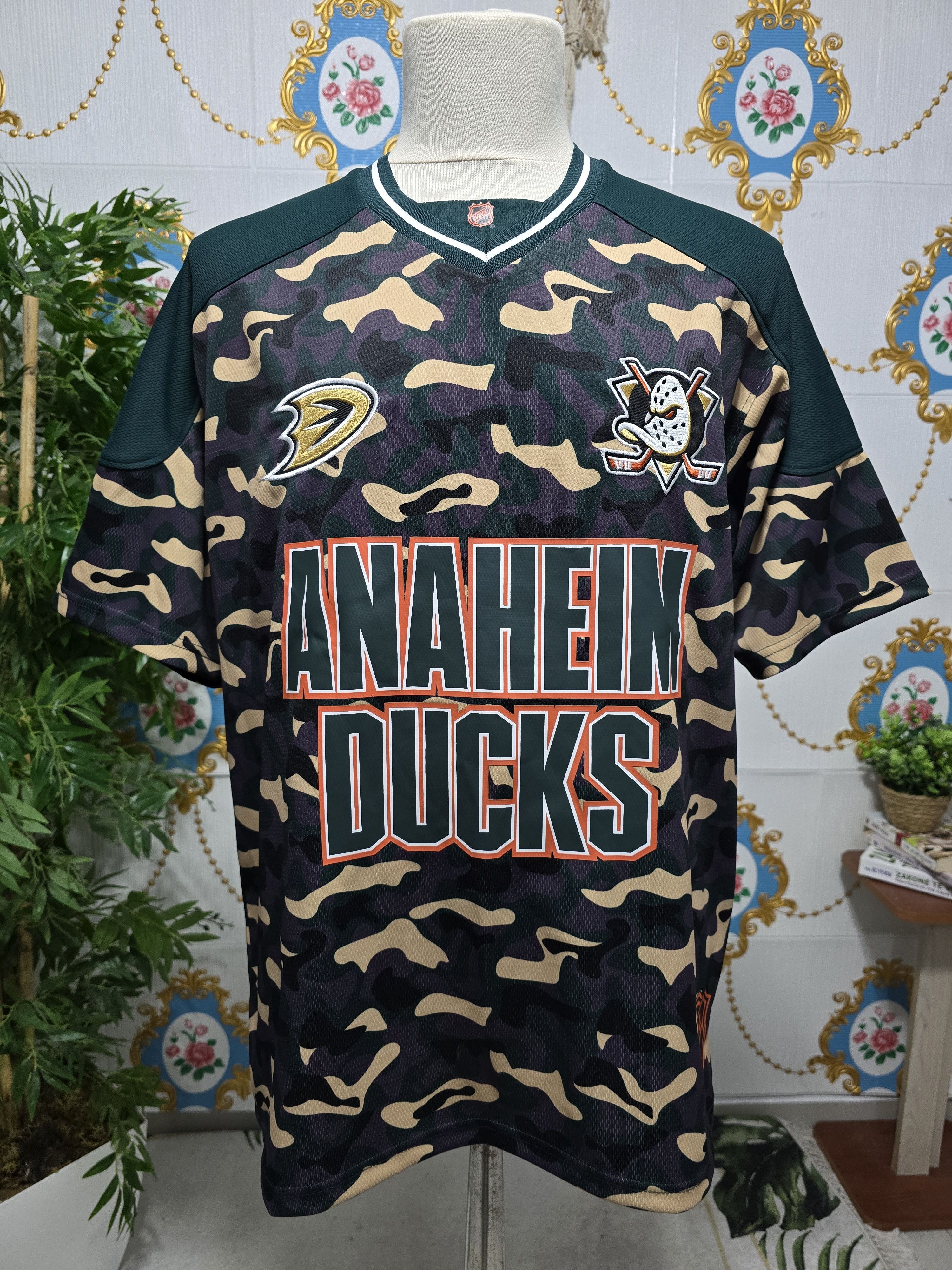 NHL Primark Anaheim Ducks camouflage t-shirt. Mens XL new Size US XL / EU 56 / 4 - 1 Thumbnail