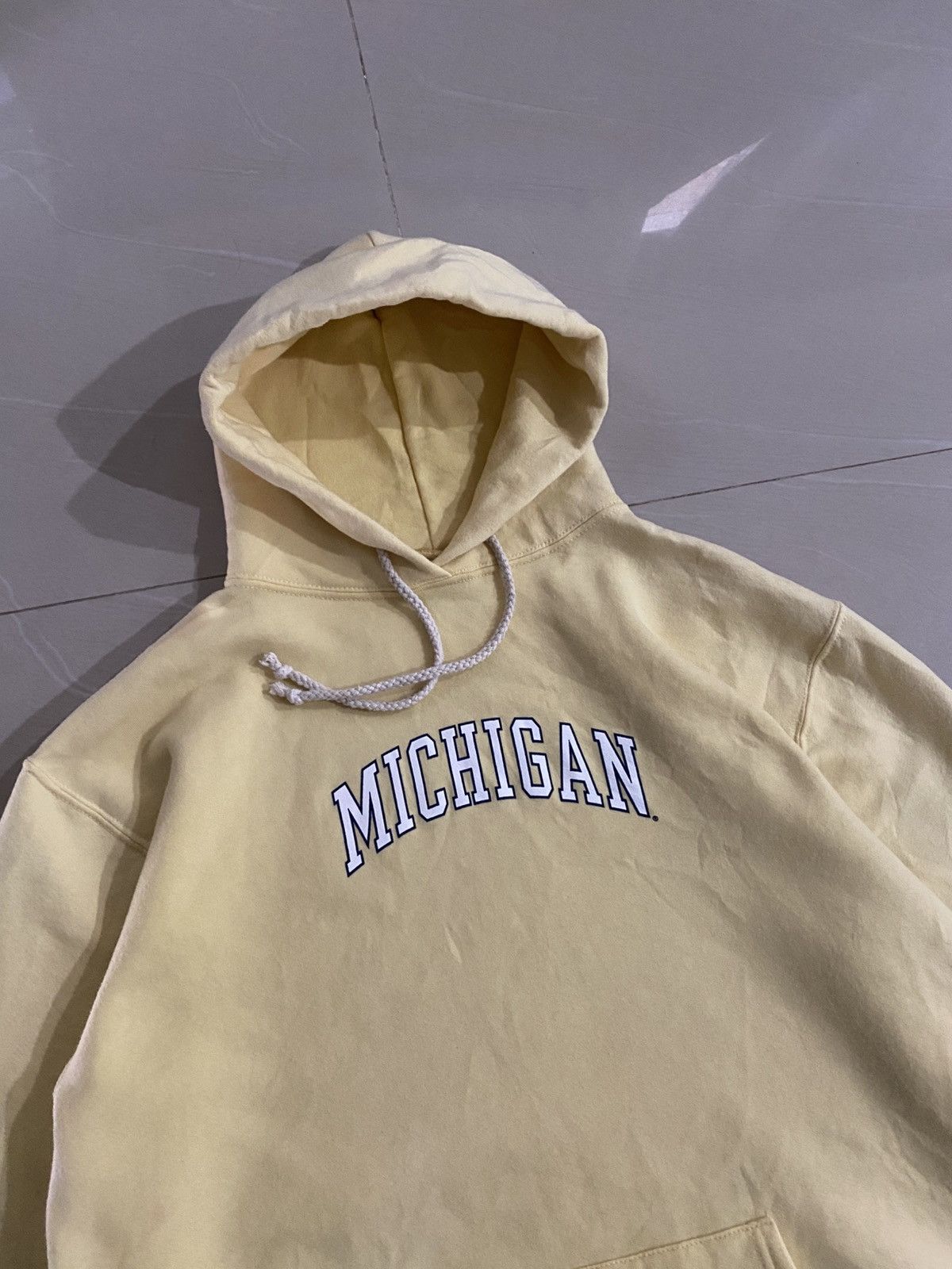 Vintage Michigan University Hoodie Made In Usa Size US XL / EU 56 / 4 - 2 Thumbnail
