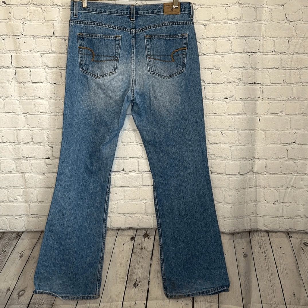 Vintage American Eagle Jeans Women’s size 10 Favorite Fit Light Wash Size 32" / US 10 / IT 46 - 7 Thumbnail