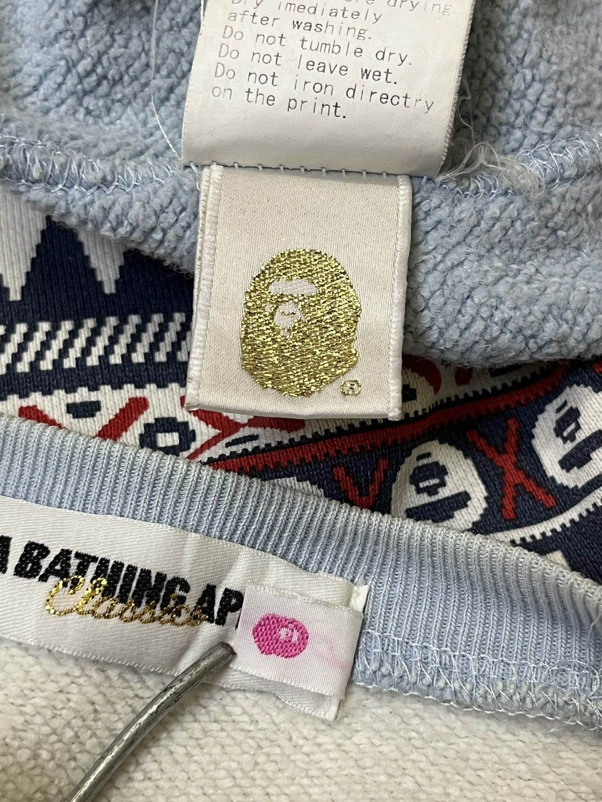 Bape A BATHING APE BAPE NATIVE NAVAJO CREWNECK SWEATSHIRT Size S / US 4 / IT 40 - 11 Thumbnail