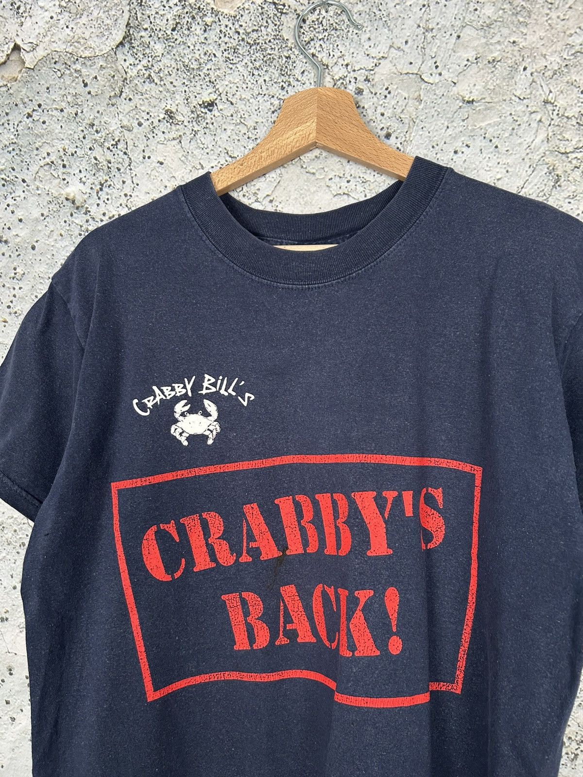 Vintage Vintage Crabby is Back Graphic Tee Streetwear 90s Skate Size US M / EU 48-50 / 2 - 4 Thumbnail