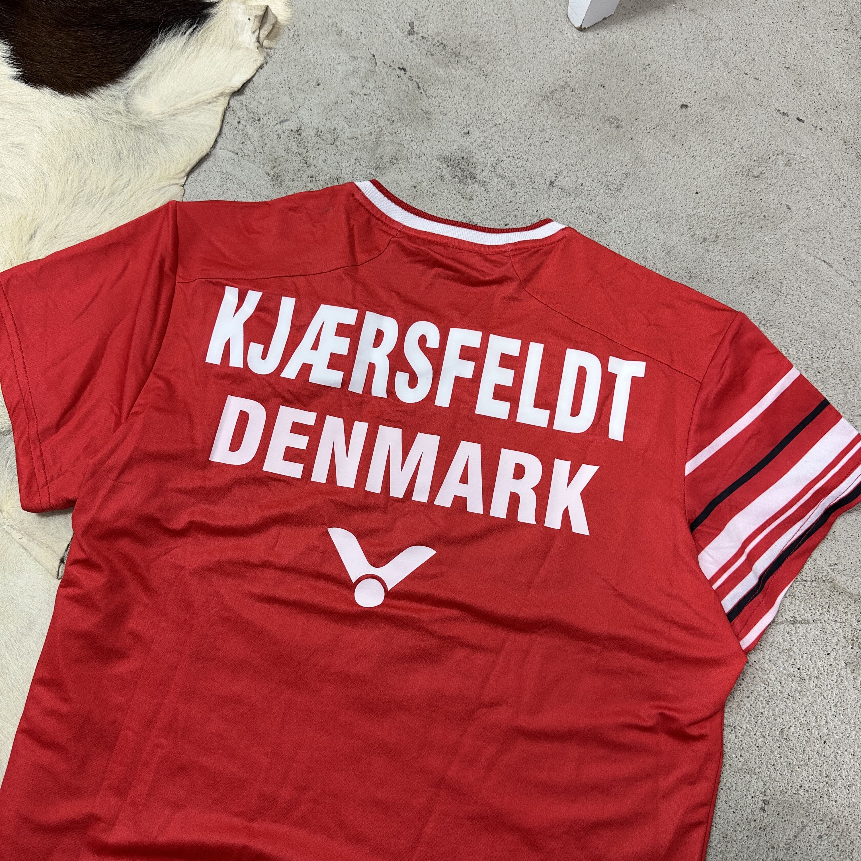 Vintage Vintage Sporty Streetwear Denmark Volleyball Jersey Y2K Size US M / EU 48-50 / 2 - 5 Thumbnail