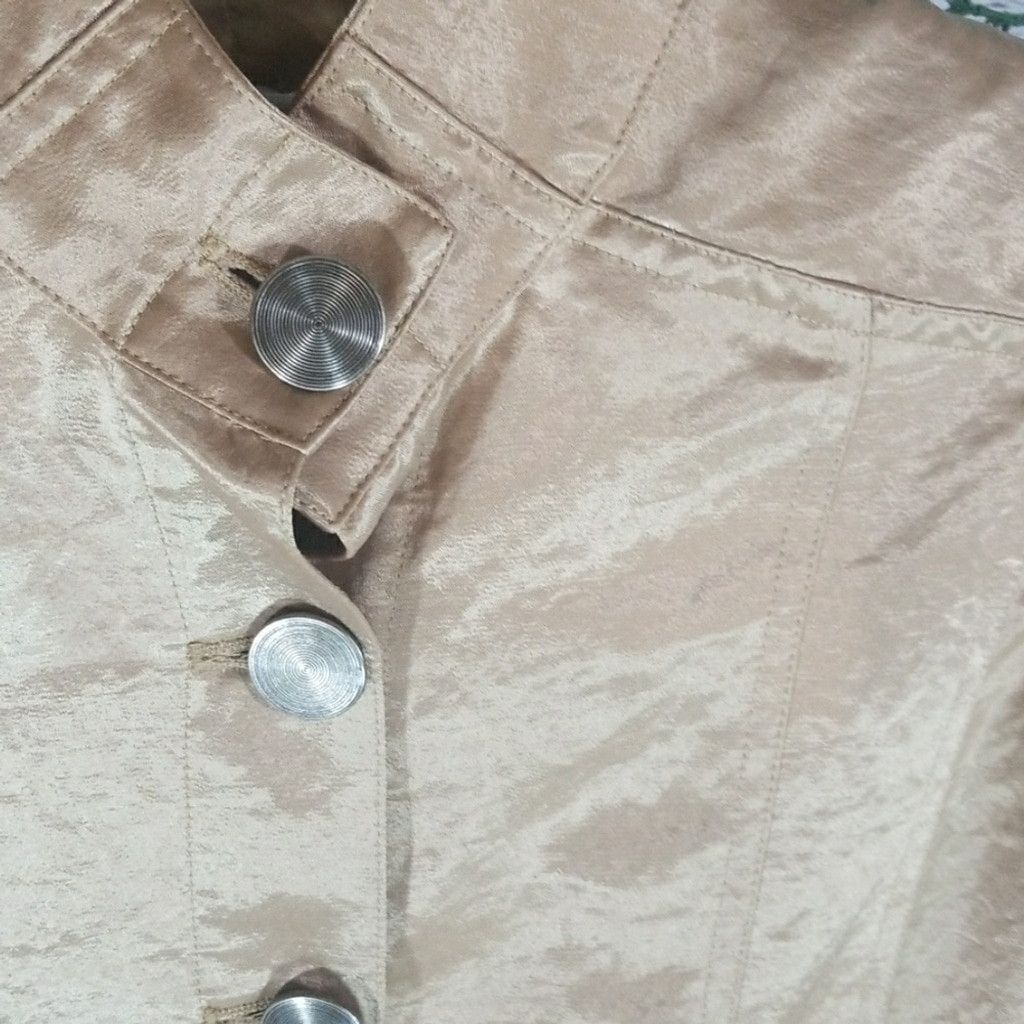 Chicos Chico's gold foil high neck button down jacket blazer sz Sm Size S / US 4 / IT 40 - 3 Thumbnail