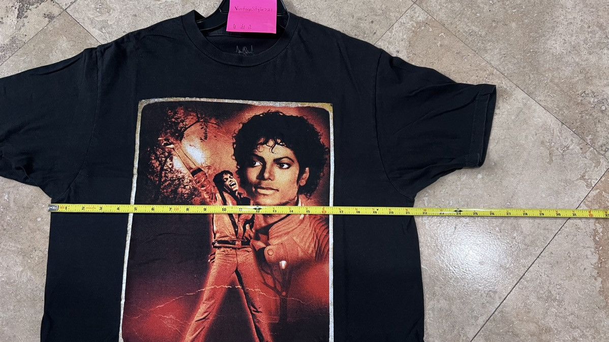 Band Tees × Michael Jackson × Vintage Michael Jackson “Thriller” Tshirt Size Large Size US L / EU 52-54 / 3 - 6 Thumbnail