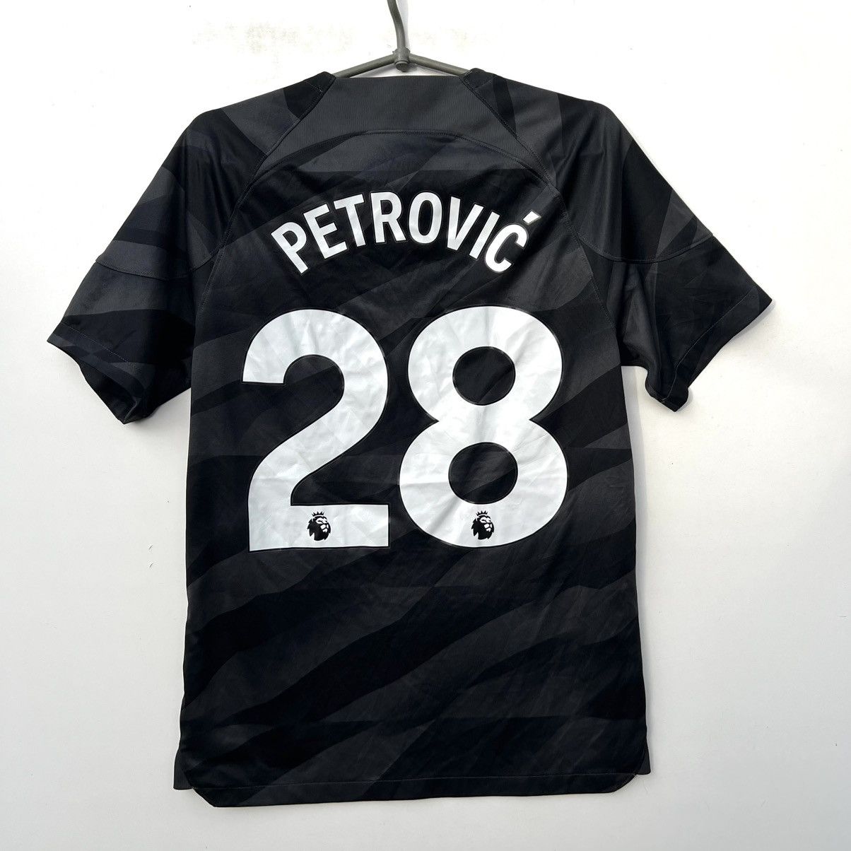 Chelsea Soccer Nike Chelsea Home GK Shirt 2023-2024 Petrovic 28 Size US M / EU 48-50 / 2 - 9 Thumbnail