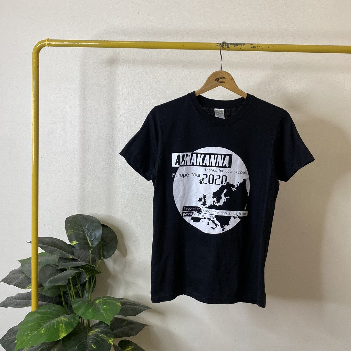 Band Tees Ainakanna Japanese Female Rock Group Europe Tour T Shirt Size US M / EU 48-50 / 2 - 1 Thumbnail