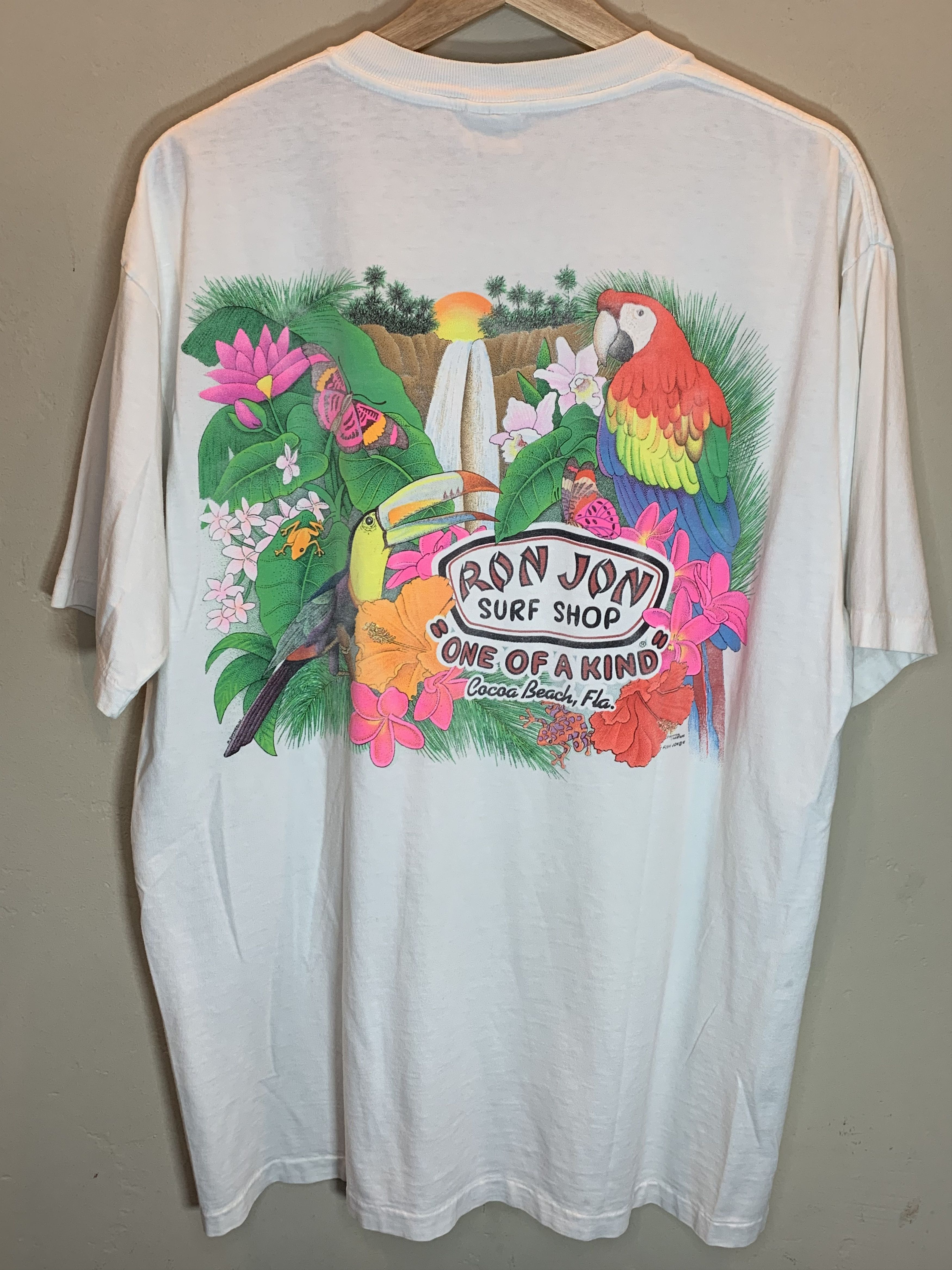 Ron Jon Surf Shop *RARE* Vintage 80s Ron Jon Surf Shop Single Stitch T-Shirt Size US XL / EU 56 / 4 - 1 Thumbnail