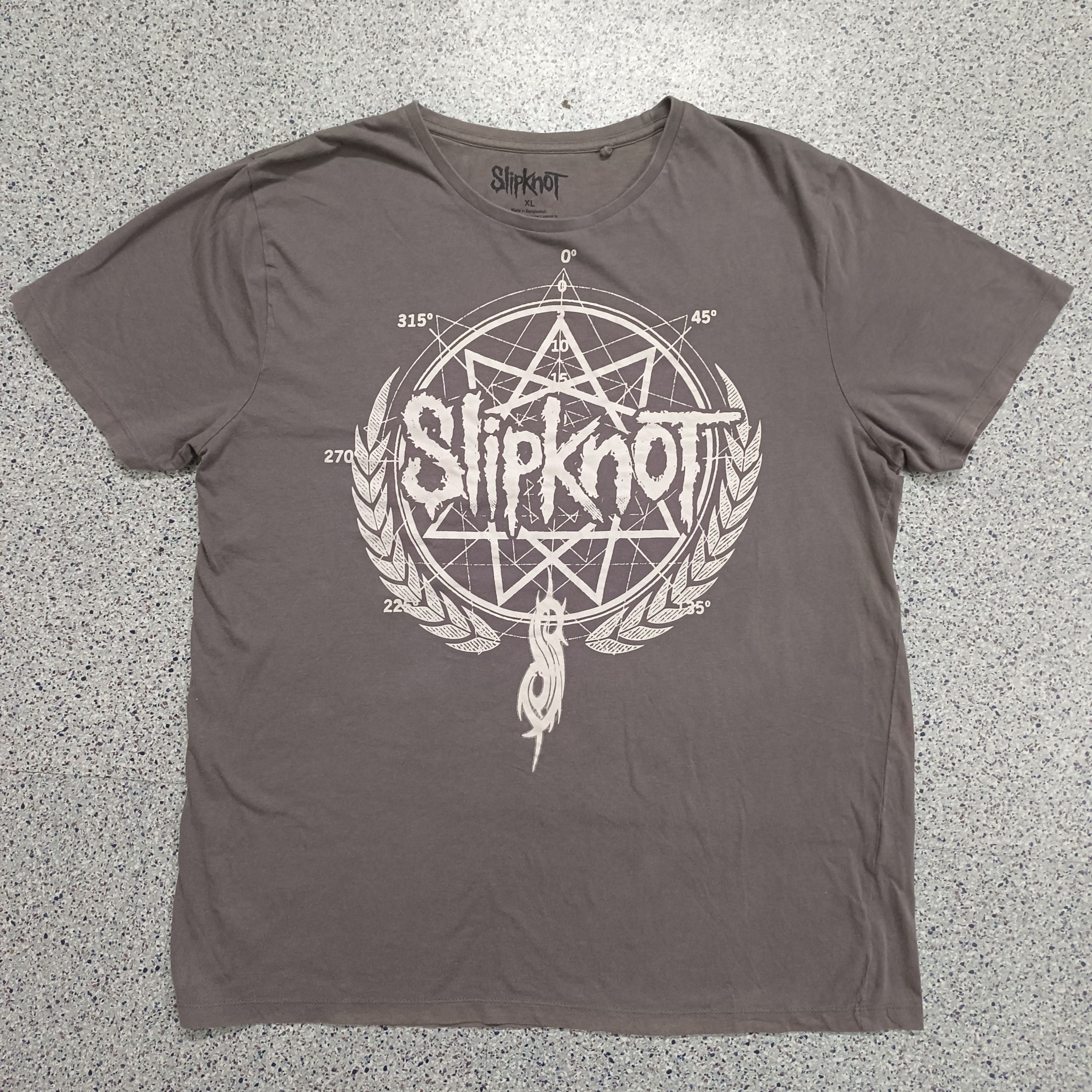 Slipknot Tshirt band slipknot tour 2017 Size US XL / EU 56 / 4 - 1 Thumbnail