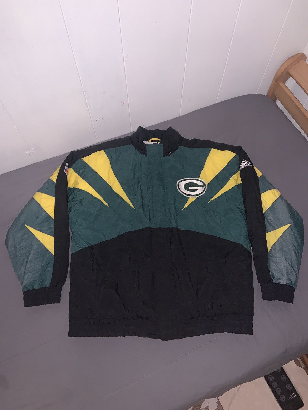 Pro Line Vintage 90’ Pro Line By Apex One Green Bay Packers Jacket Size US L / EU 52-54 / 3 - 1 Thumbnail