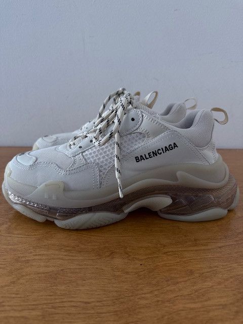 Balenciaga Balenciaga Triple S Clear Sole Sneakers – Women’s 10 / EU 40 Size US 10 / IT 40 - 6 Thumbnail