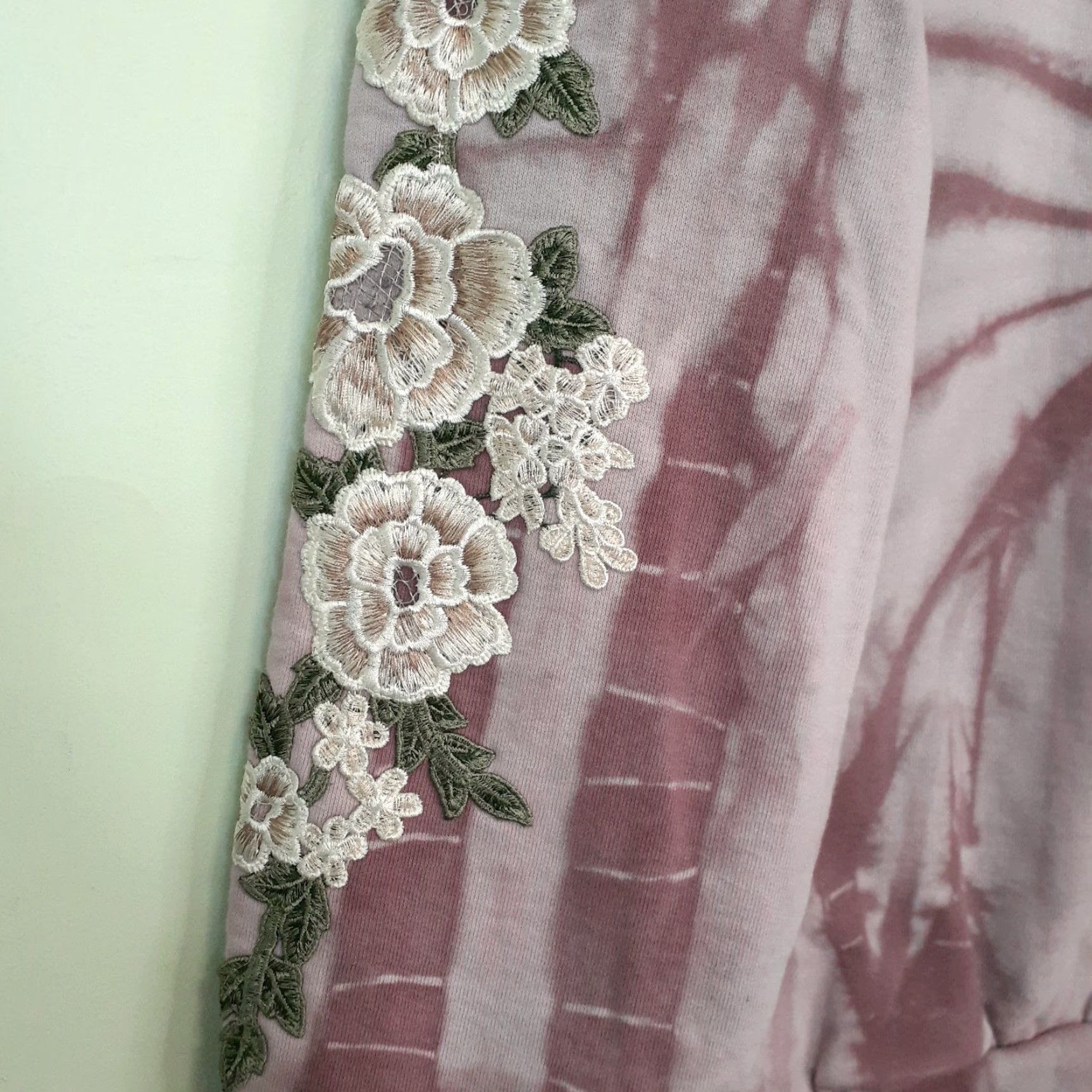 Vintage Civil Regime Long Sleeve Floral Roses Sweatshirt Tie Dye Unisex Small Pink Size US S / EU 44-46 / 1 - 5 Thumbnail