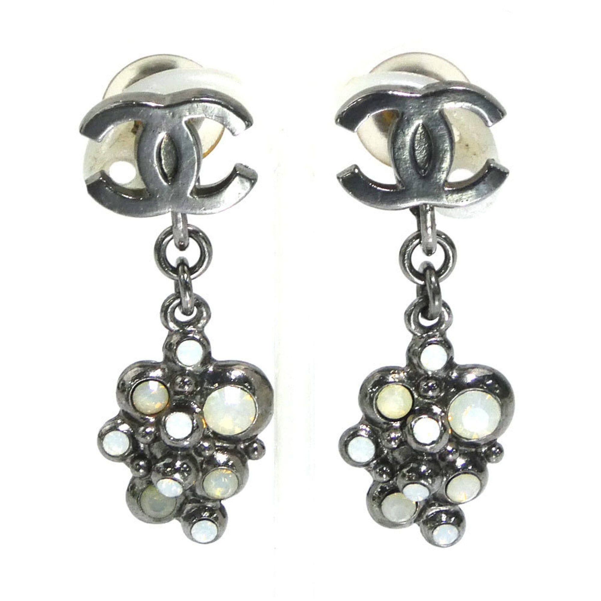 Chanel Chanel Earrings Metal Gunmetal Women's h32165i Size ONE SIZE - 1 Thumbnail