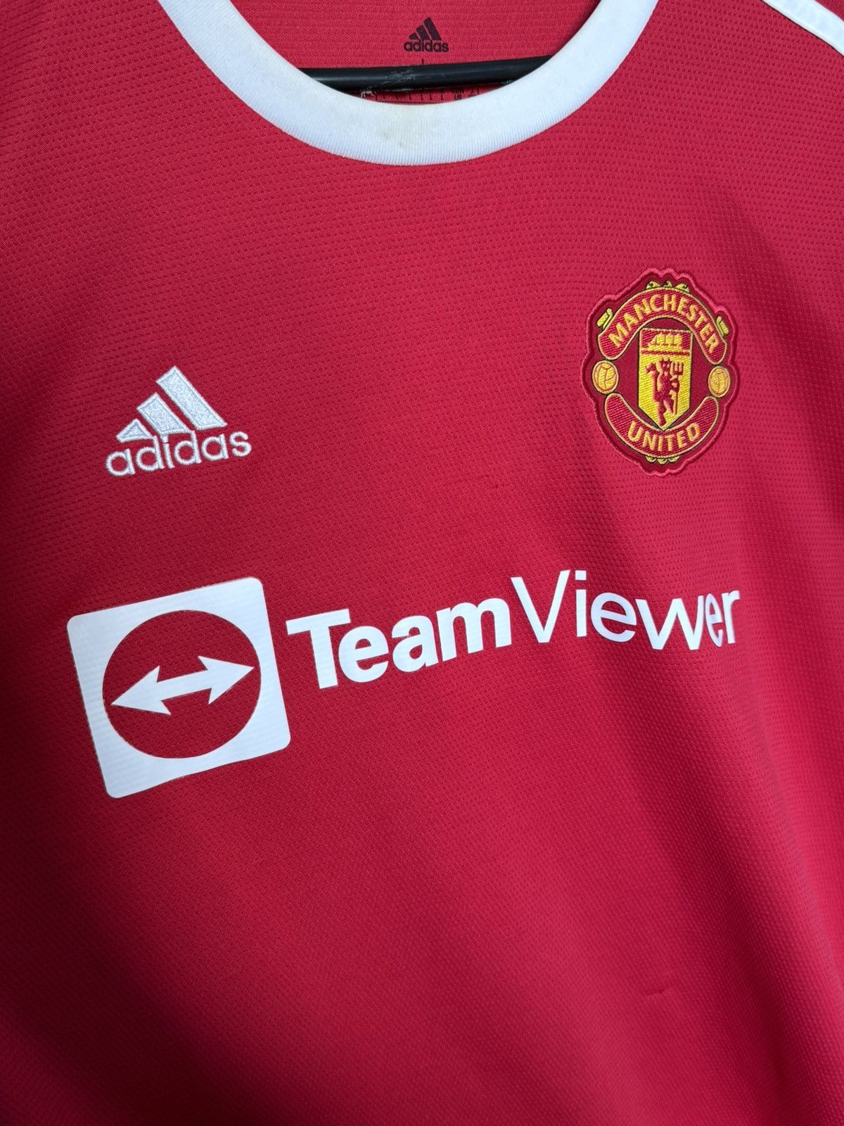 Adidas sticky prints Manchester United 21/22 Home Ronaldo Jersey Size US L / EU 52-54 / 3 - 4 Thumbnail