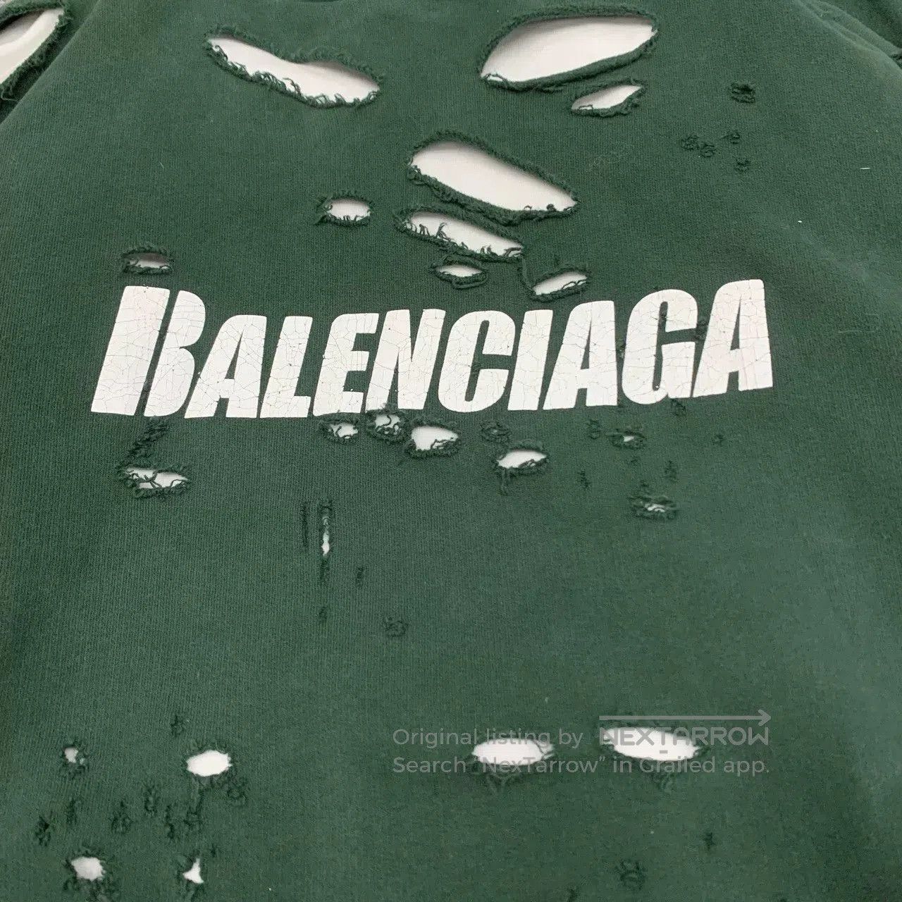 Balenciaga Balenciaga Distressed Green Hoodie XS Size. Size US XS / EU 42 / 0 - 6 Thumbnail