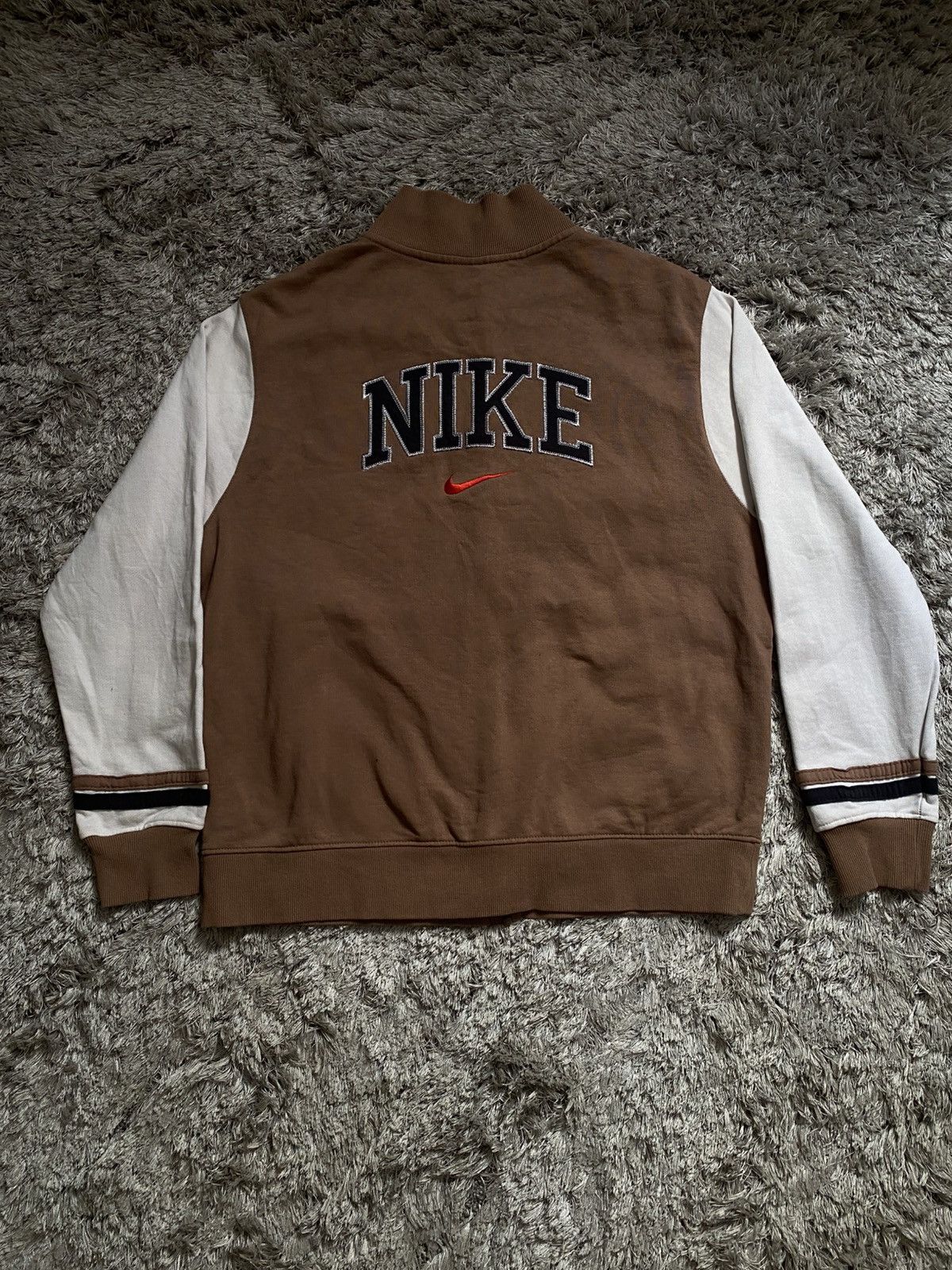 Nike Nike versity bomber jacket Size US L / EU 52-54 / 3 - 2 Thumbnail