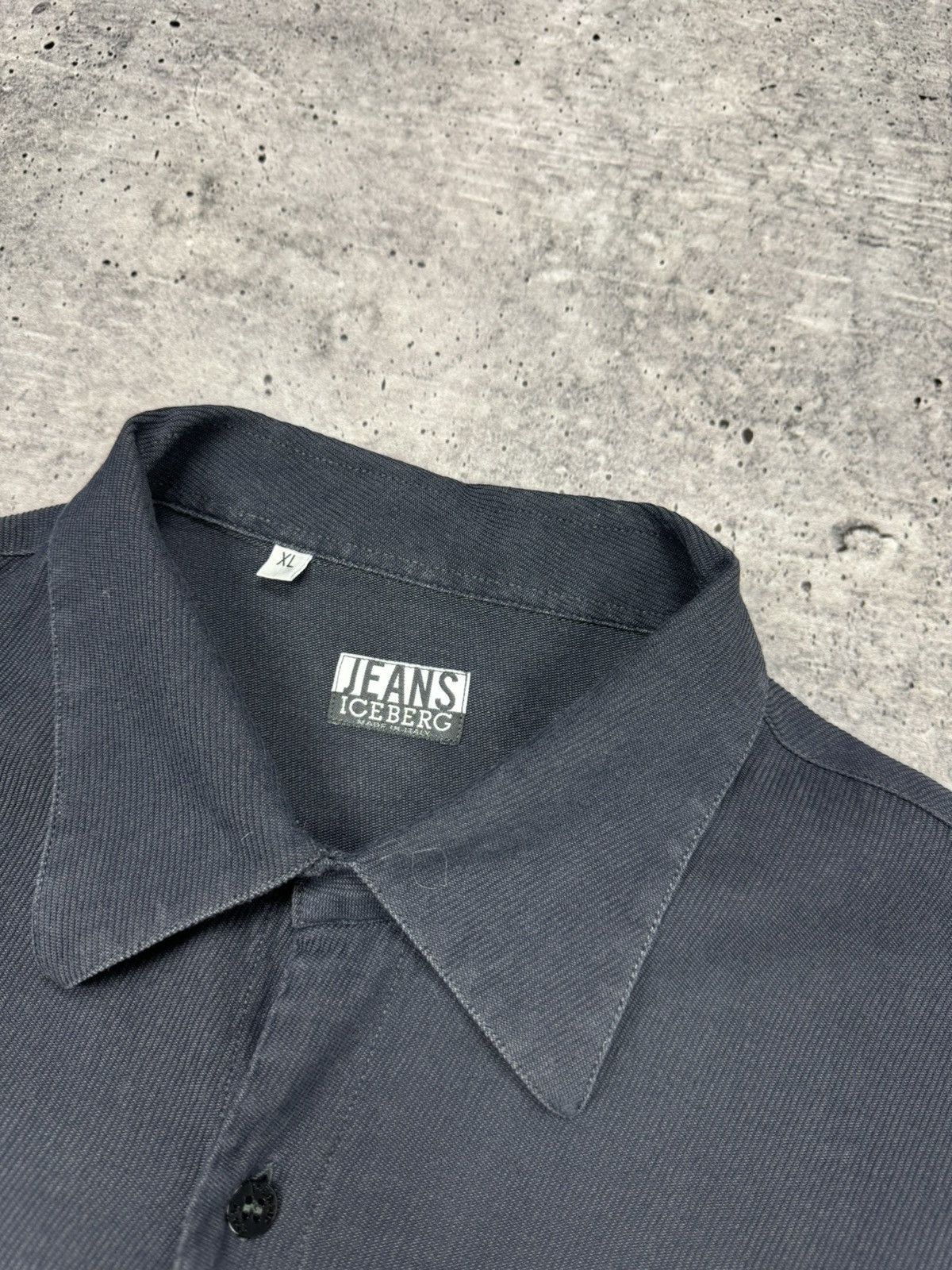 Designer × Iceberg × Vintage Vintage Iceberg Jeans Made in Italy Rare Button Ups Shirt Size US XL / EU 56 / 4 - 8 Thumbnail