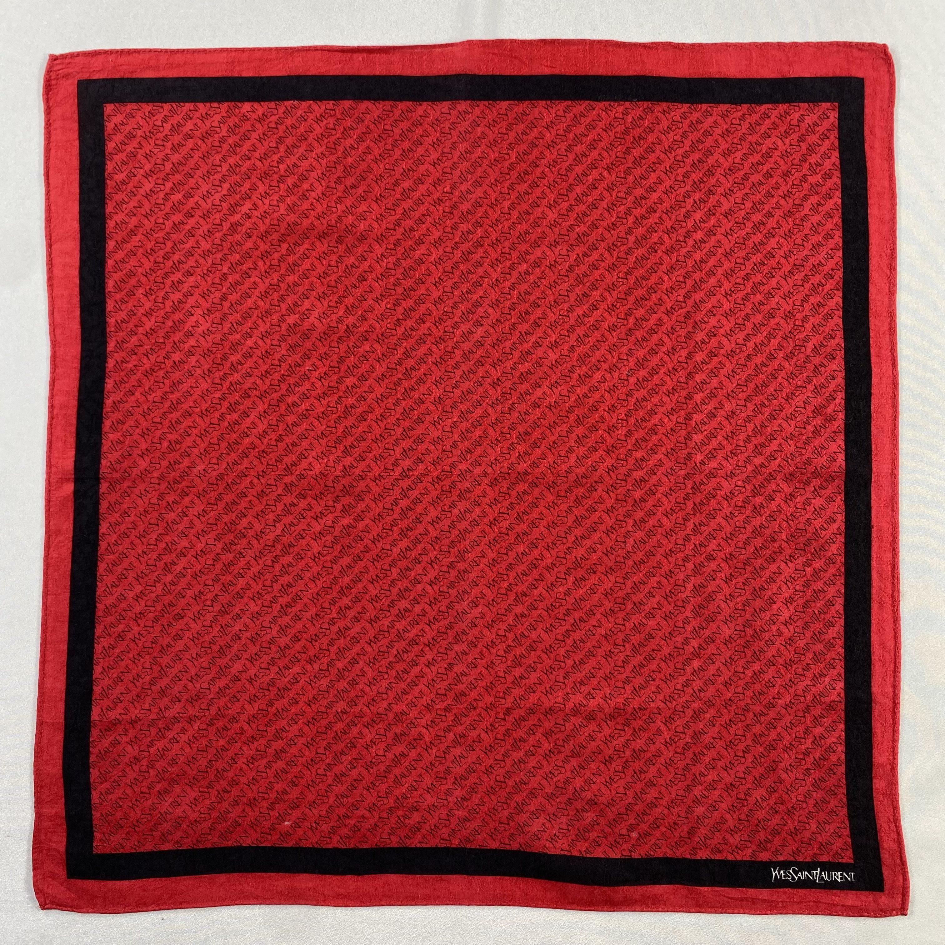 Vintage Yves Saint Laurent Bandana/ Handkerchief / Neckerchief-P1749 Size ONE SIZE - 1 Thumbnail